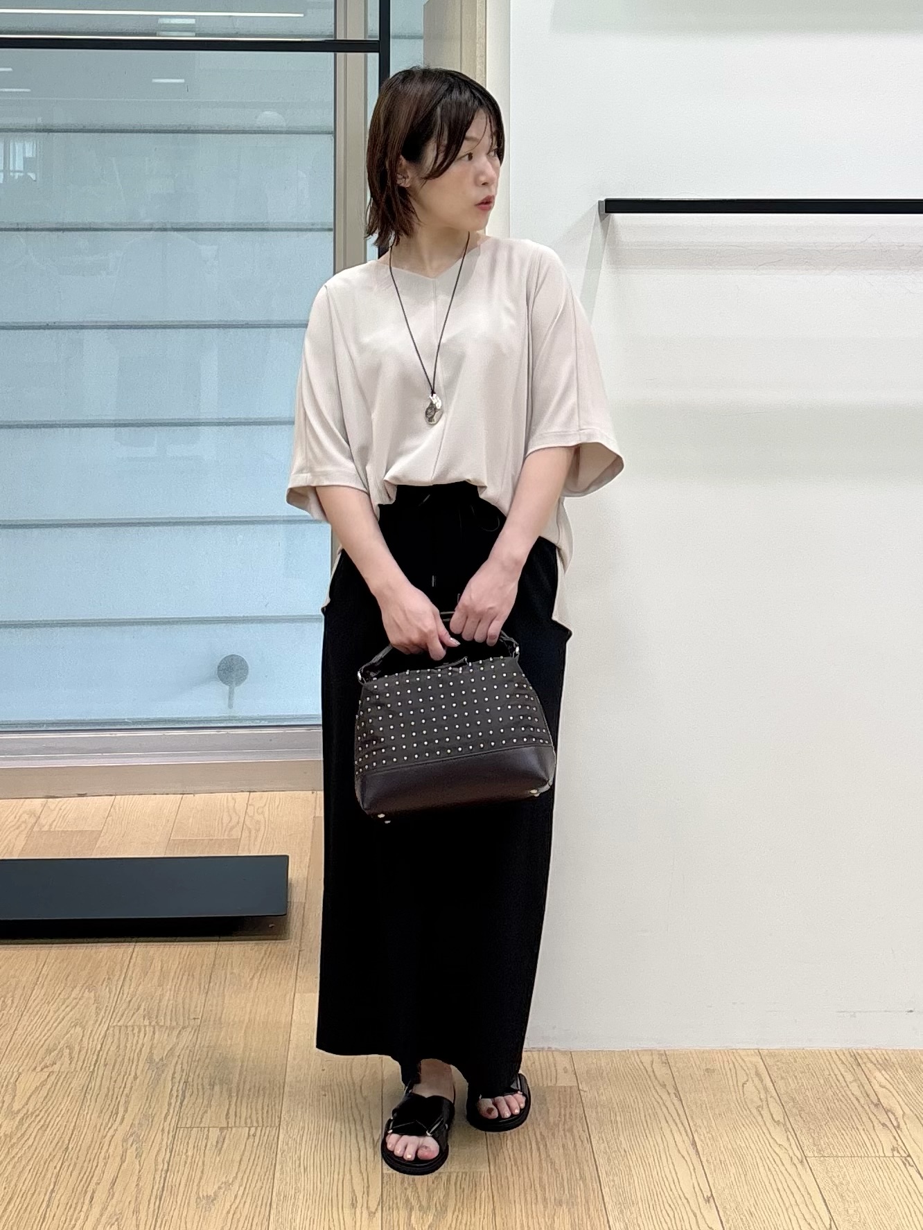 asamiさんの「INDIVI｜【着る日傘】ドルマントップス」を使ったコーディネート