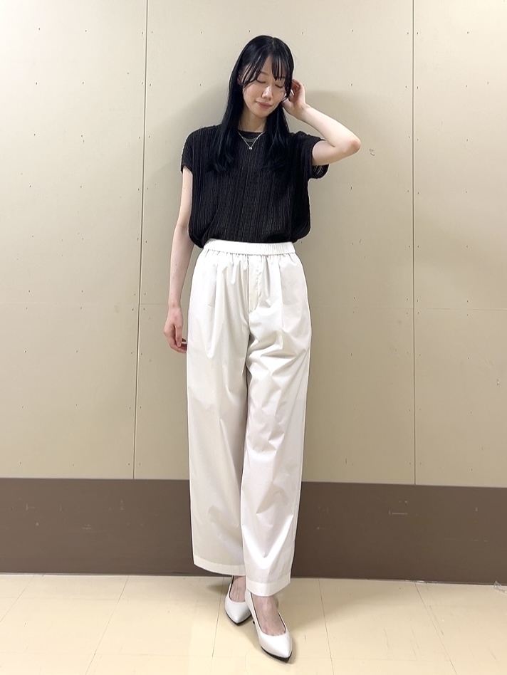 sechiさんの「UNTITLED｜◆【1枚で着映える】ドットジャガードブラウス」を使ったコーディネート