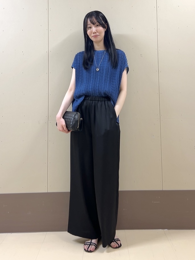 sechiさんの「UNTITLED｜【1枚で着映える】ドットジャガードブラウス」を使ったコーディネート