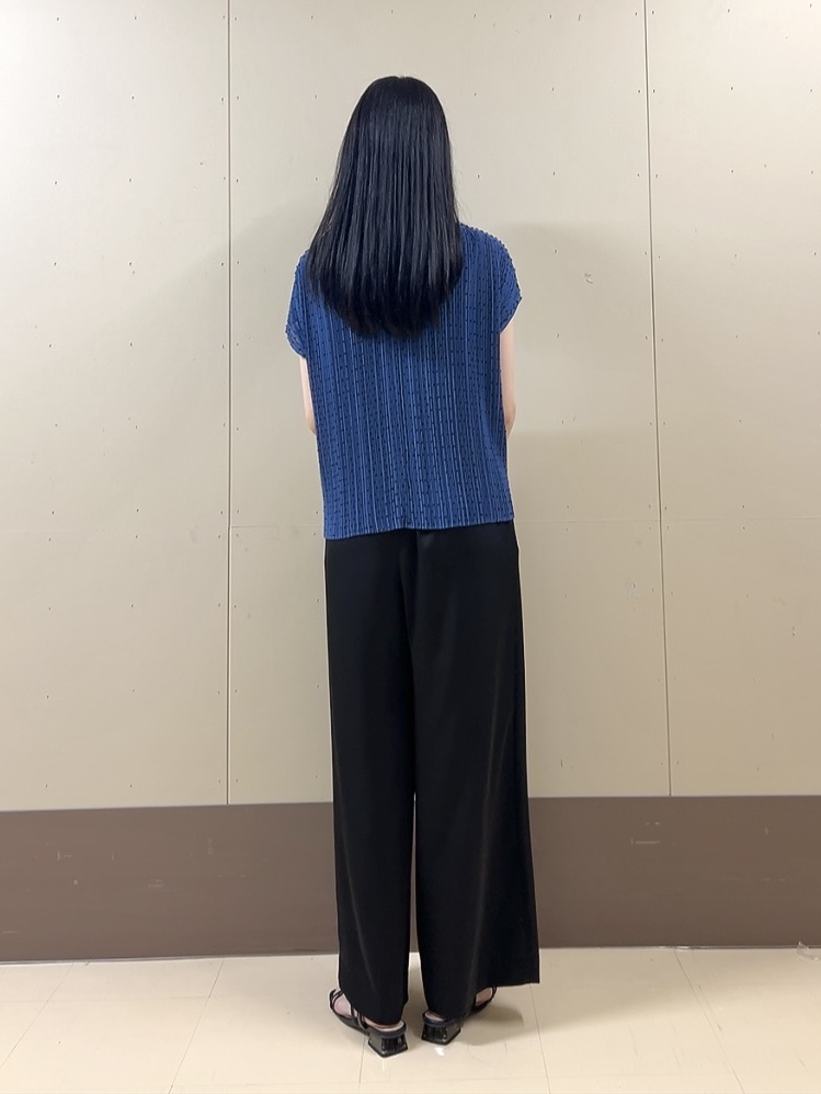 sechiさんの「UNTITLED｜【1枚で着映える】ドットジャガードブラウス」を使ったコーディネート