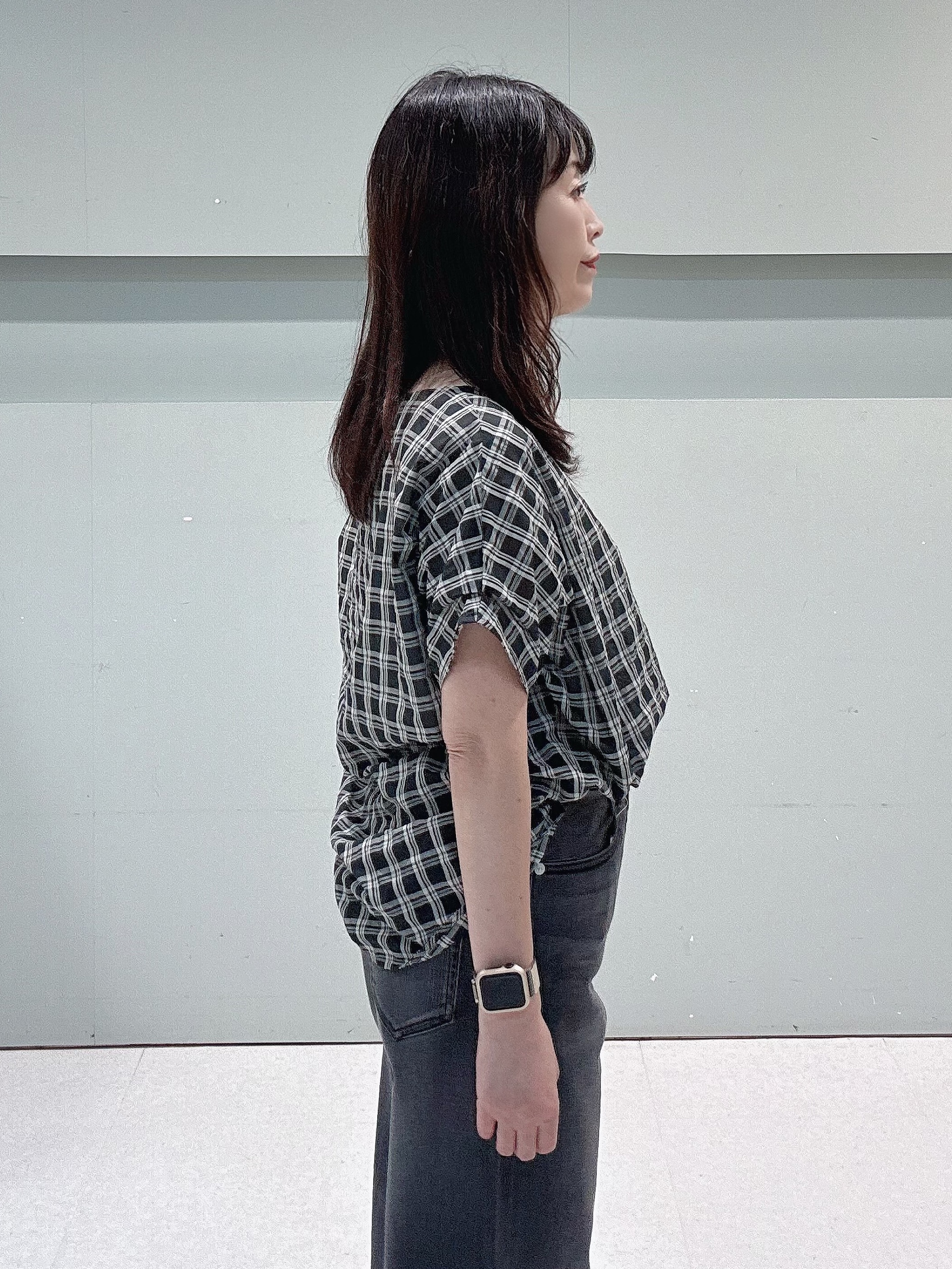 makiさんの「UNTITLED｜シアーチェックブラウス」を使ったコーディネート