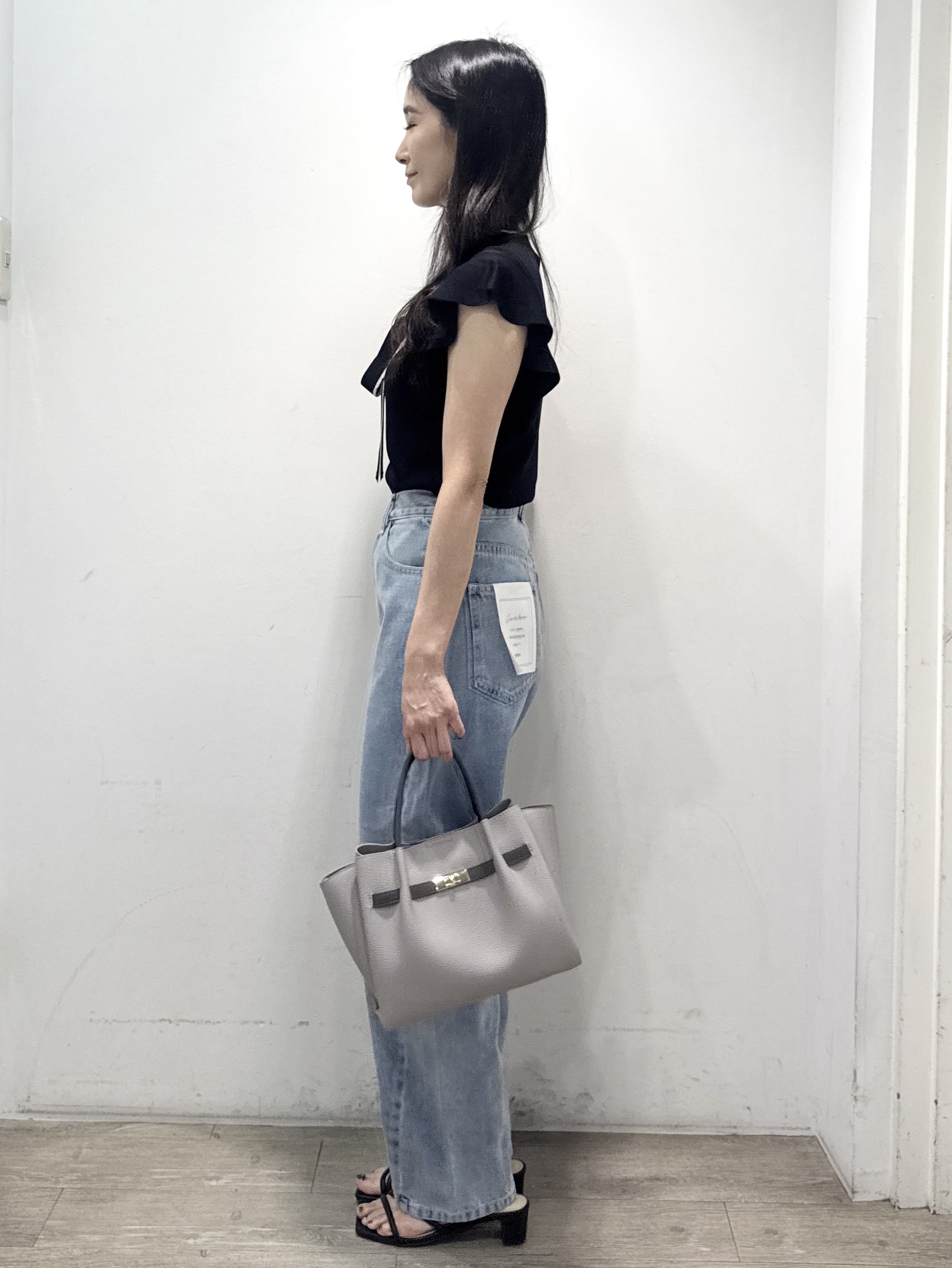 yuicciさんの「OPAQUE.CLIP｜【UVケア／接触冷感】バイカラーボウタイフリルトップス《洗濯機OK》」を使ったコーディネート
