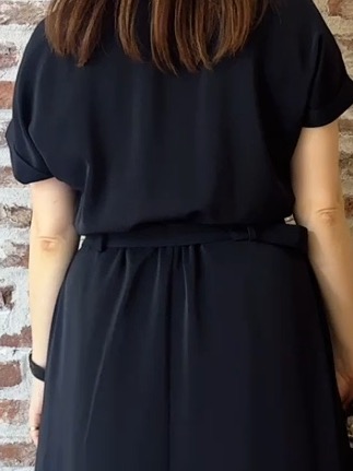 tokiさんの「THE SHOP TK｜【M-XL/ひんやり/遮熱】やみつきになる とろみスキッパーワンピース」を使ったコーディネート