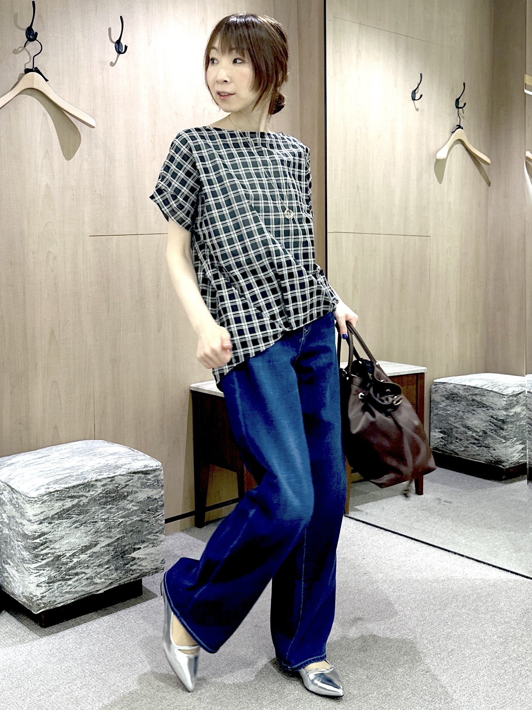 Miwaさんの「UNTITLED｜シアーチェックブラウス」を使ったコーディネート