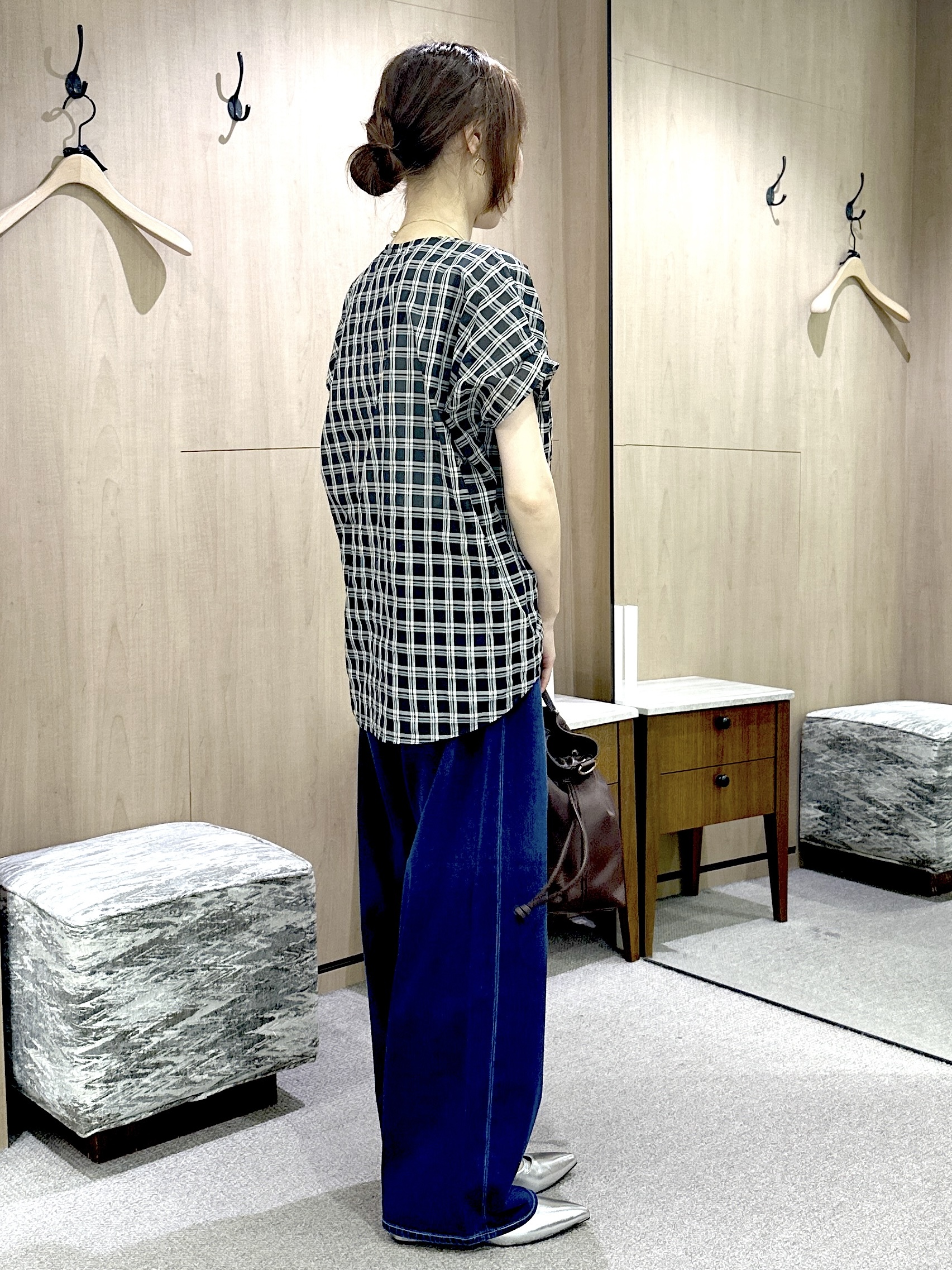 Miwaさんの「UNTITLED｜シアーチェックブラウス」を使ったコーディネート