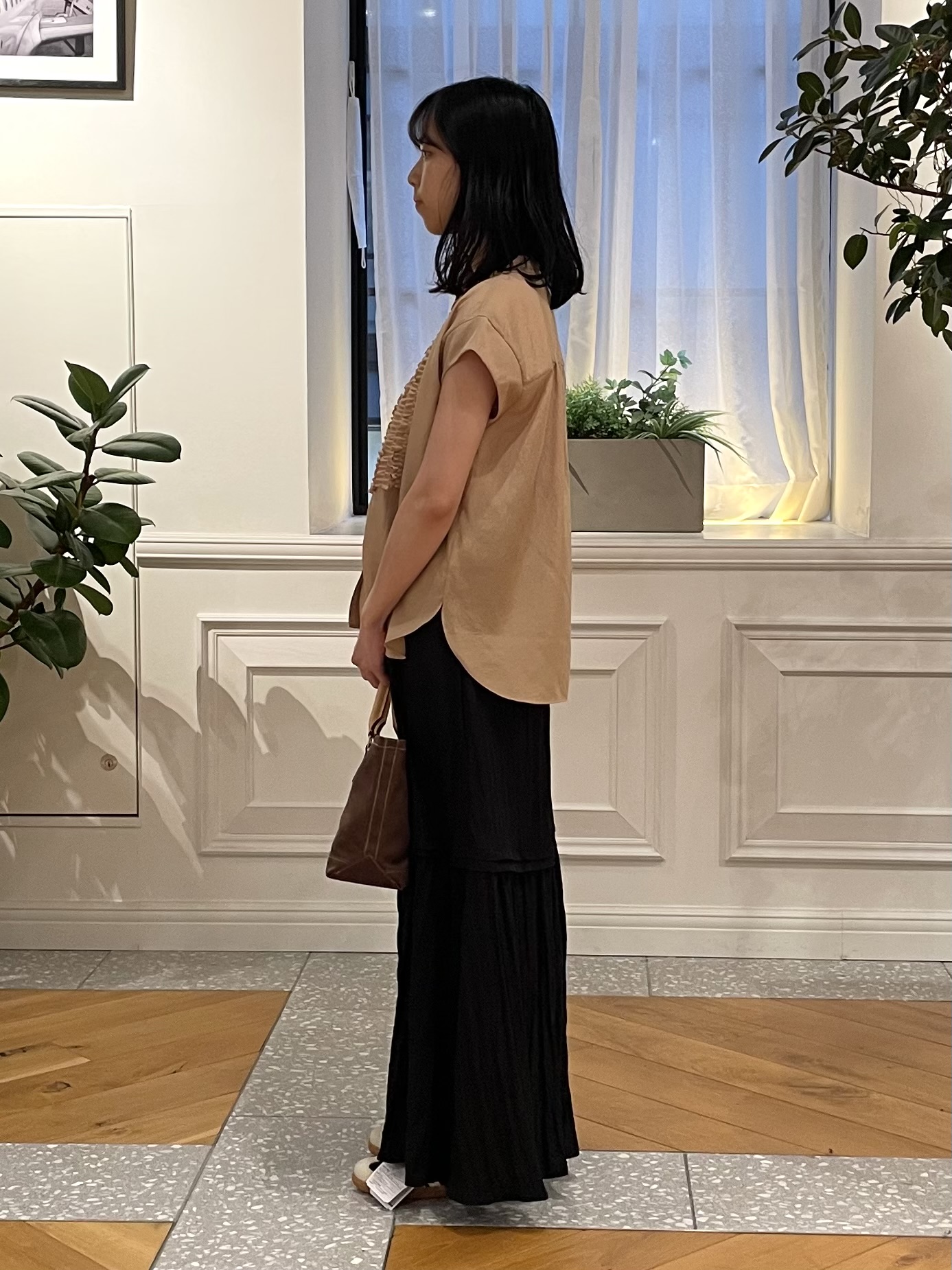 Lilyさんの「DRESSTERIOR｜フレンチスリーブ　フリルブラウス」を使ったコーディネート