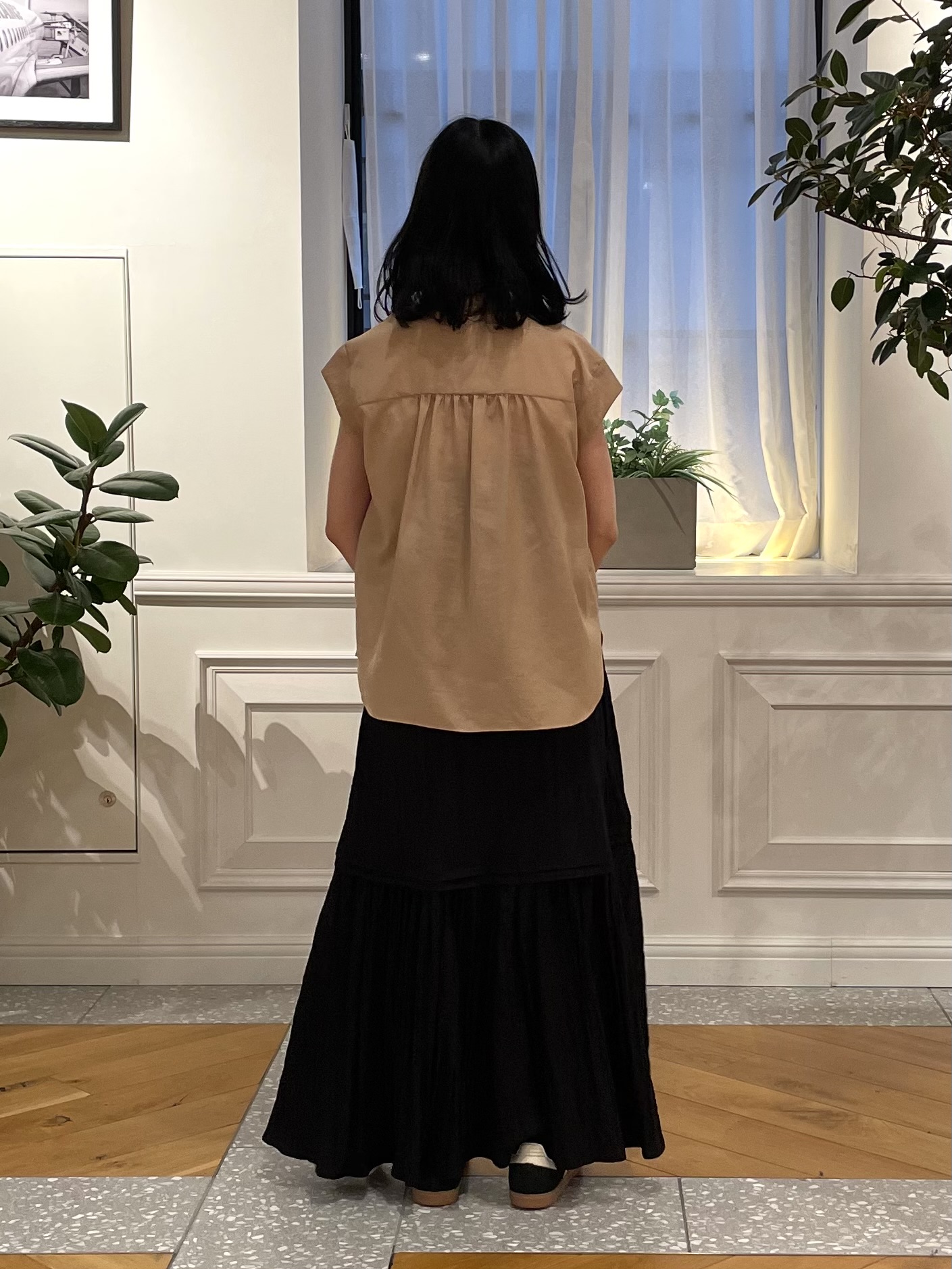Lilyさんの「DRESSTERIOR｜フレンチスリーブ　フリルブラウス」を使ったコーディネート