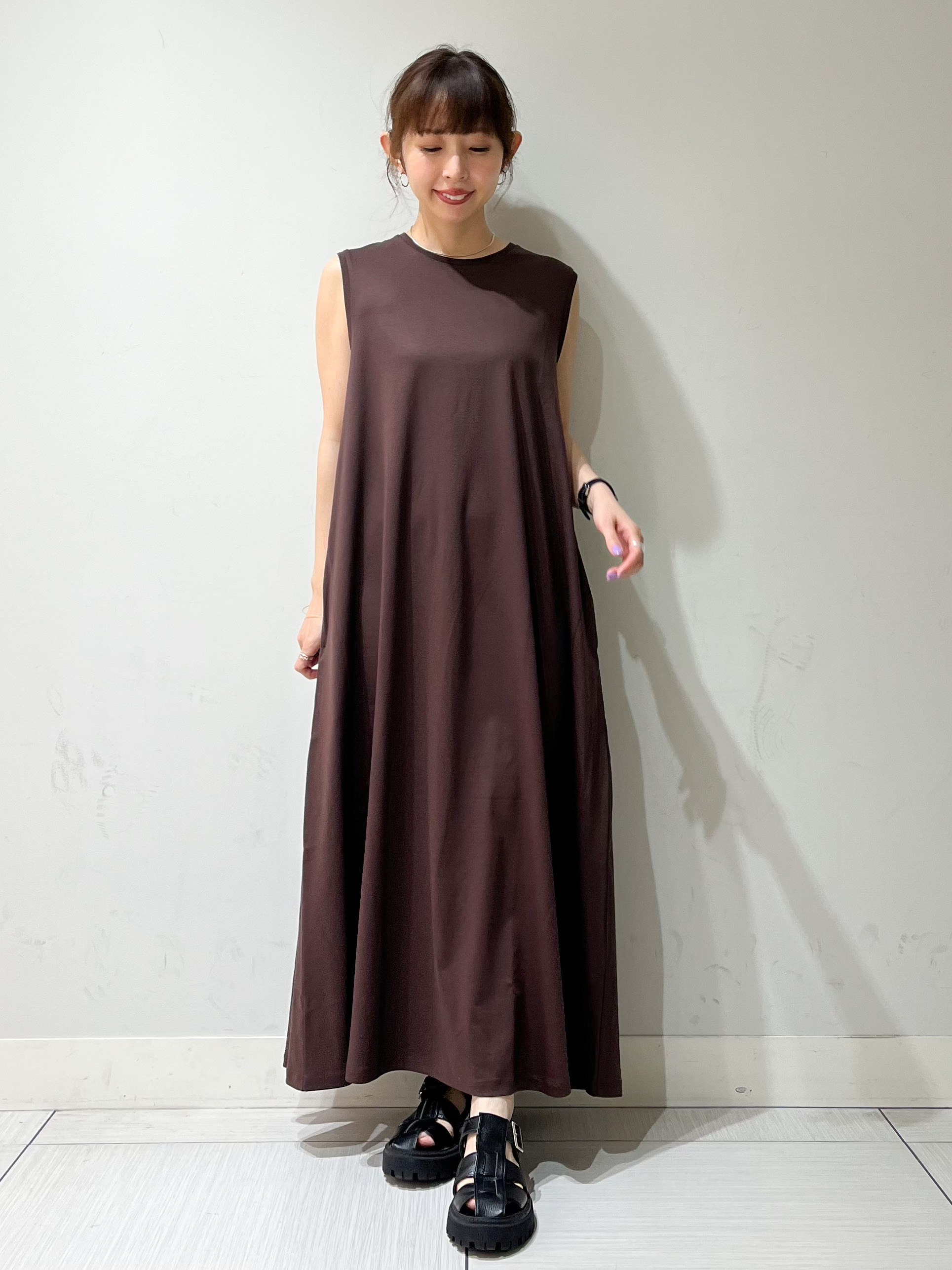 じゅんさんの「DRESSTERIOR｜【涼しく着映え】シアーデニムシャツ」を使ったコーディネート
