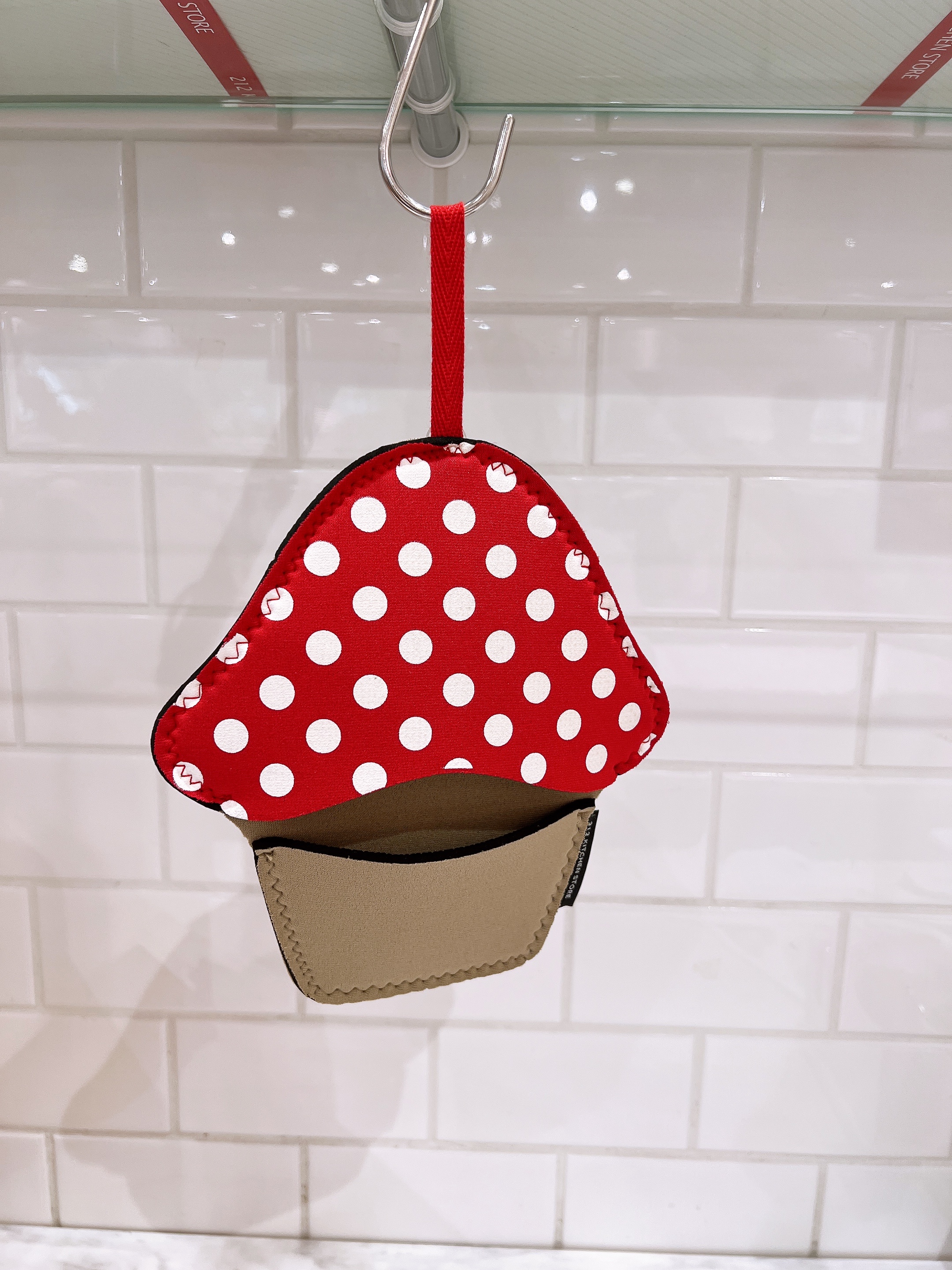 MUさんの「212 KITCHEN STORE｜ミトン マッシュルーム ＜212Kオリジナル＞」を使ったコーディネート