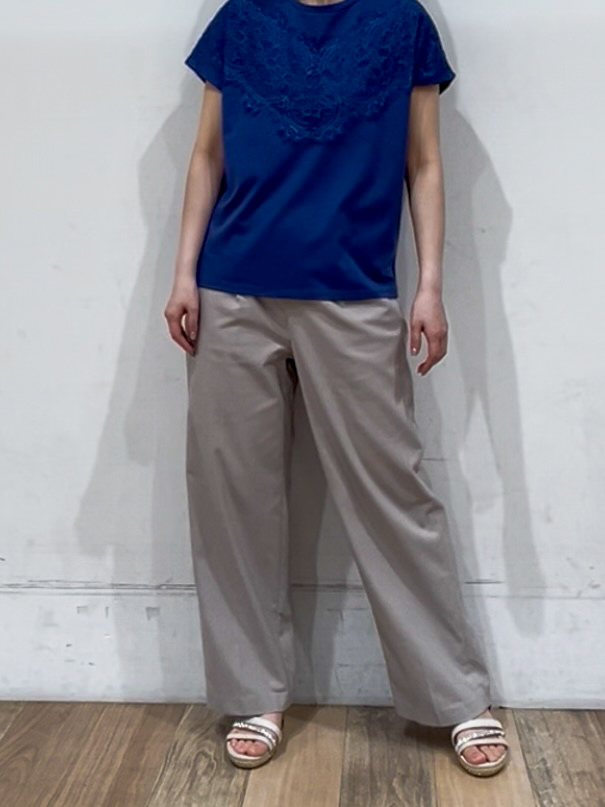 山さんさんの「grove｜【持続冷感/SET UP可】ひんやりポンチシリーズ／フロントレースドルマンカットソー」を使ったコーディネート