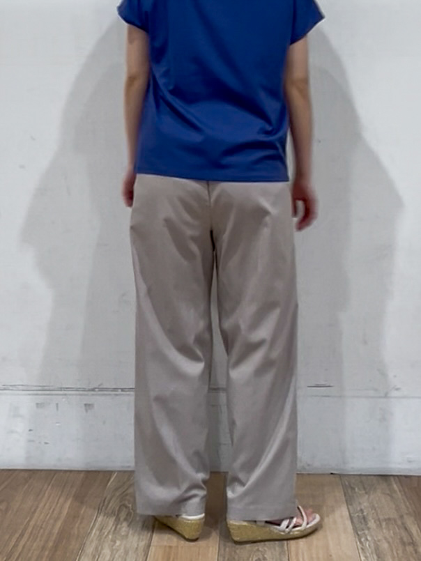 山さんさんの「grove｜【持続冷感/SET UP可】ひんやりポンチシリーズ／フロントレースドルマンカットソー」を使ったコーディネート
