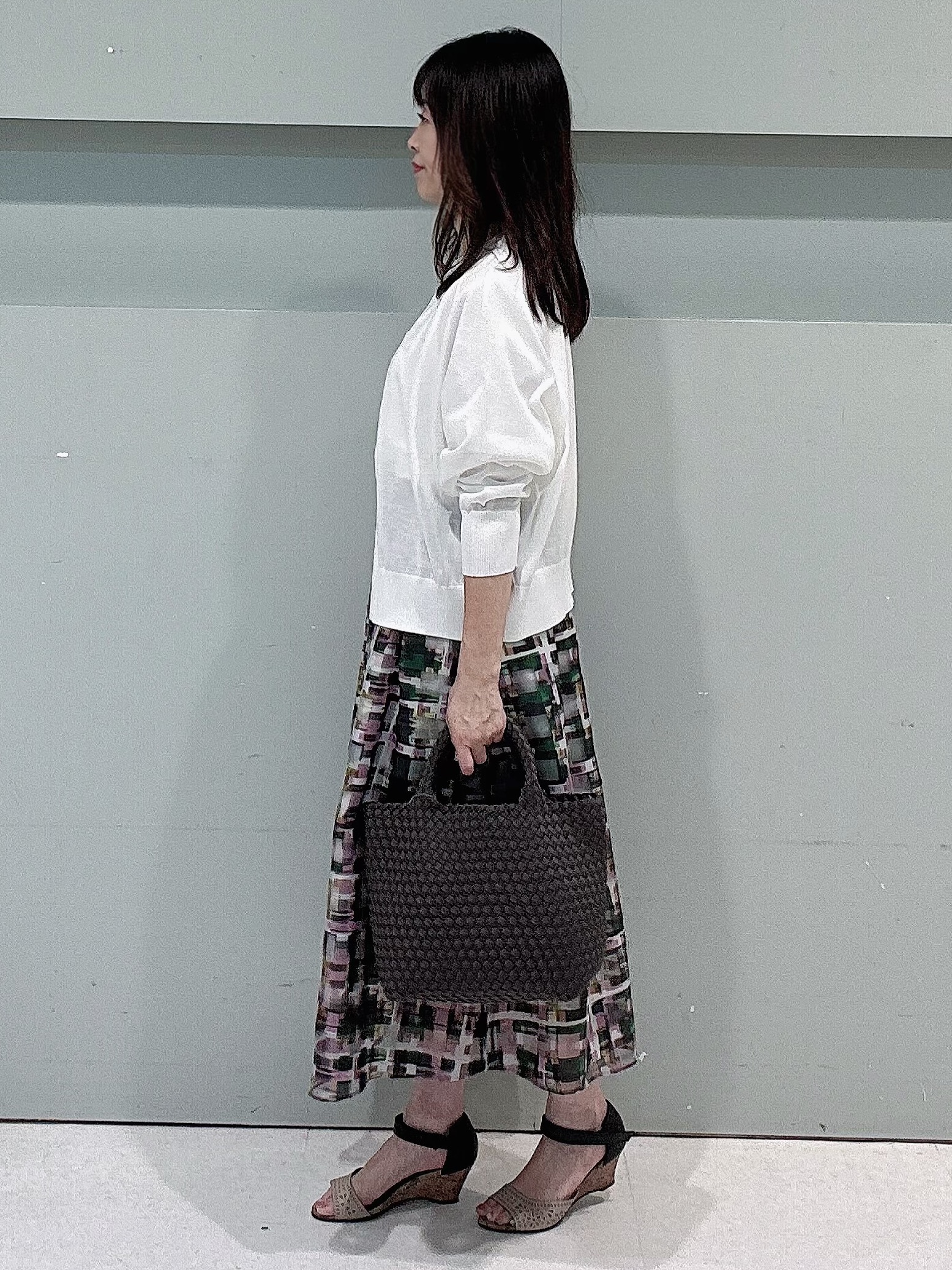 makiさんの「UNTITLED｜【アンサンブル可/日除け・冷房対策】シアーレーヨンZIPカーディガン」を使ったコーディネート