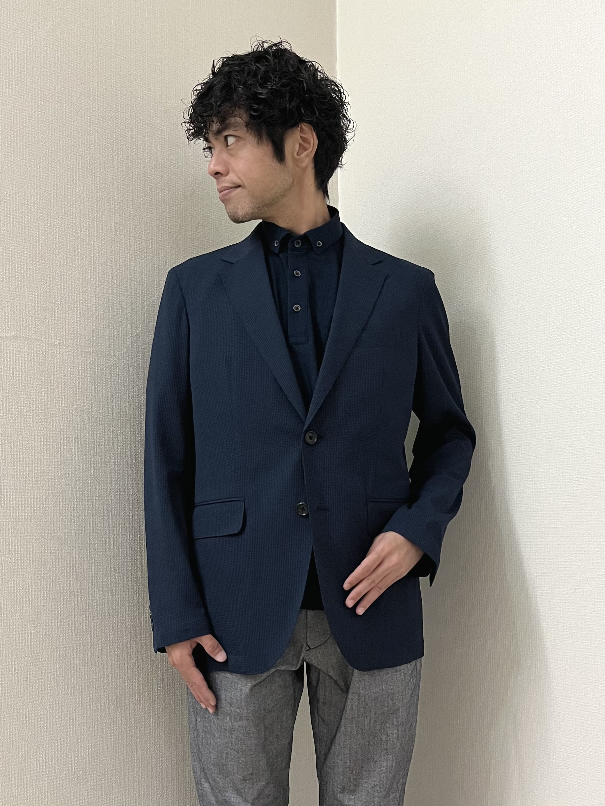 URAさんの「TAKEO KIKUCHI｜【Begin5月号掲載/通気性】トリコットサッカー ジャケット」を使ったコーディネート