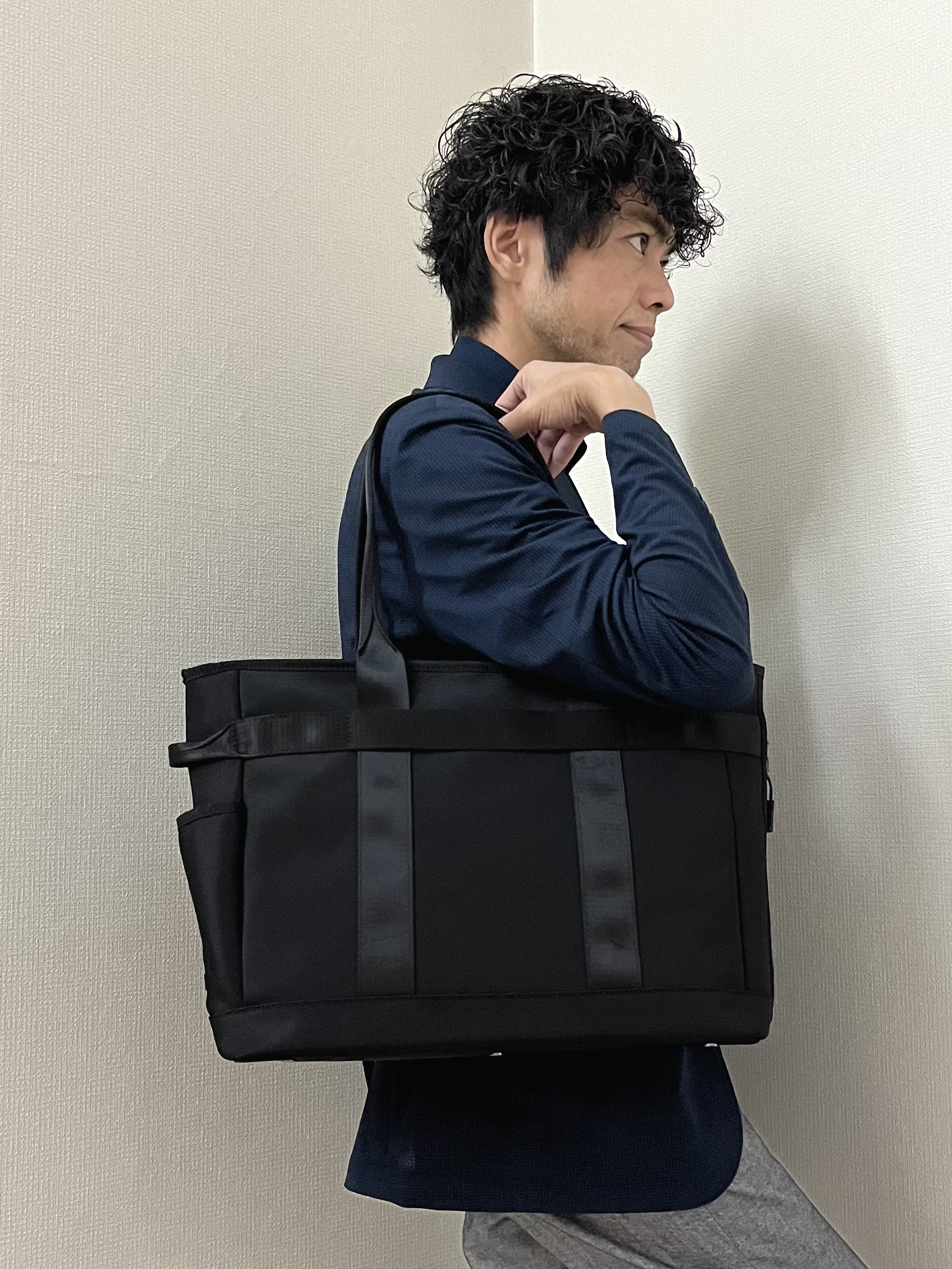 URAさんの「TAKEO KIKUCHI｜【Begin5月号掲載/通気性】トリコットサッカー ジャケット」を使ったコーディネート