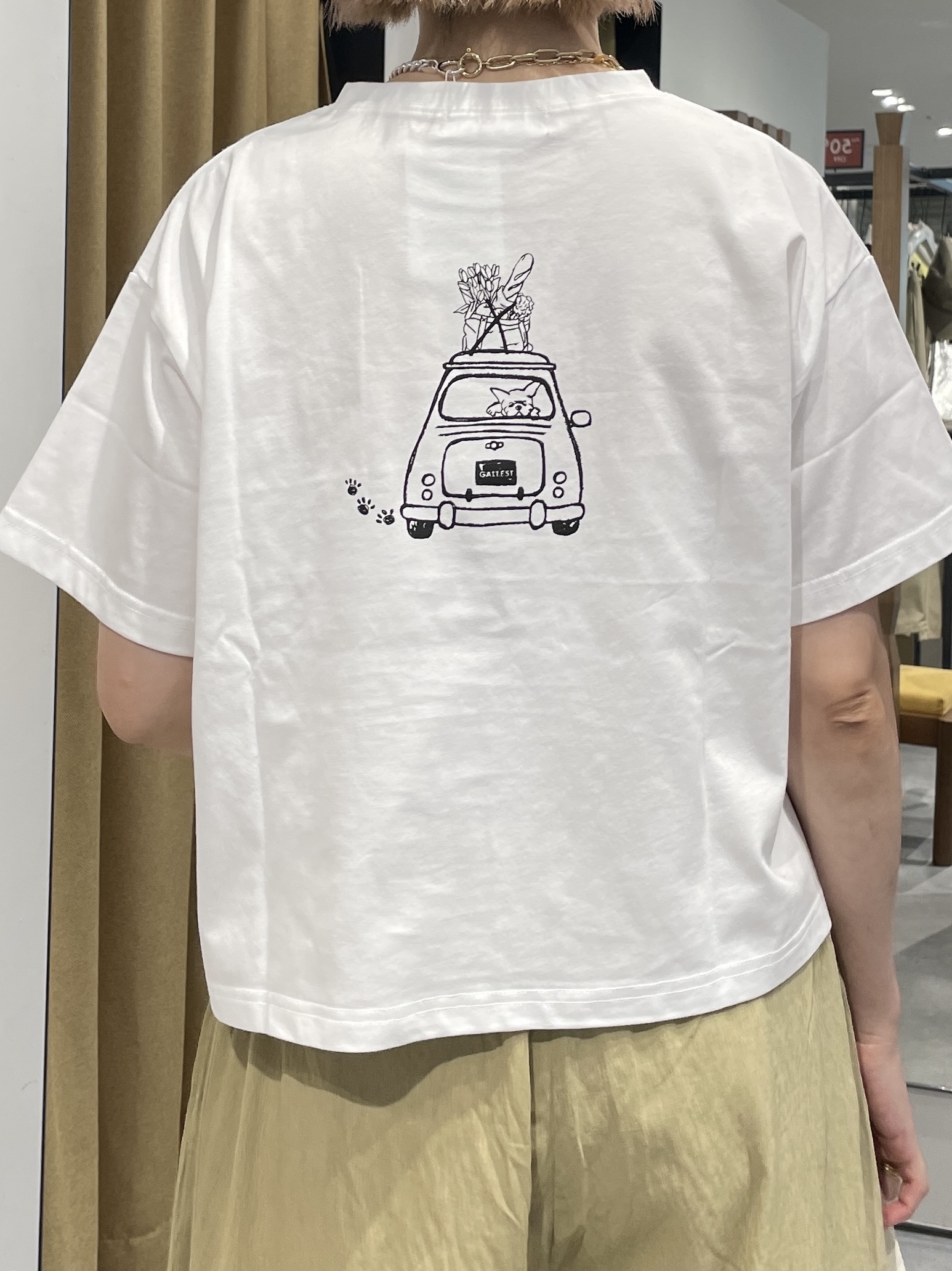 mikuさんの「INDIVI｜フレンチブルTシャツ」を使ったコーディネート