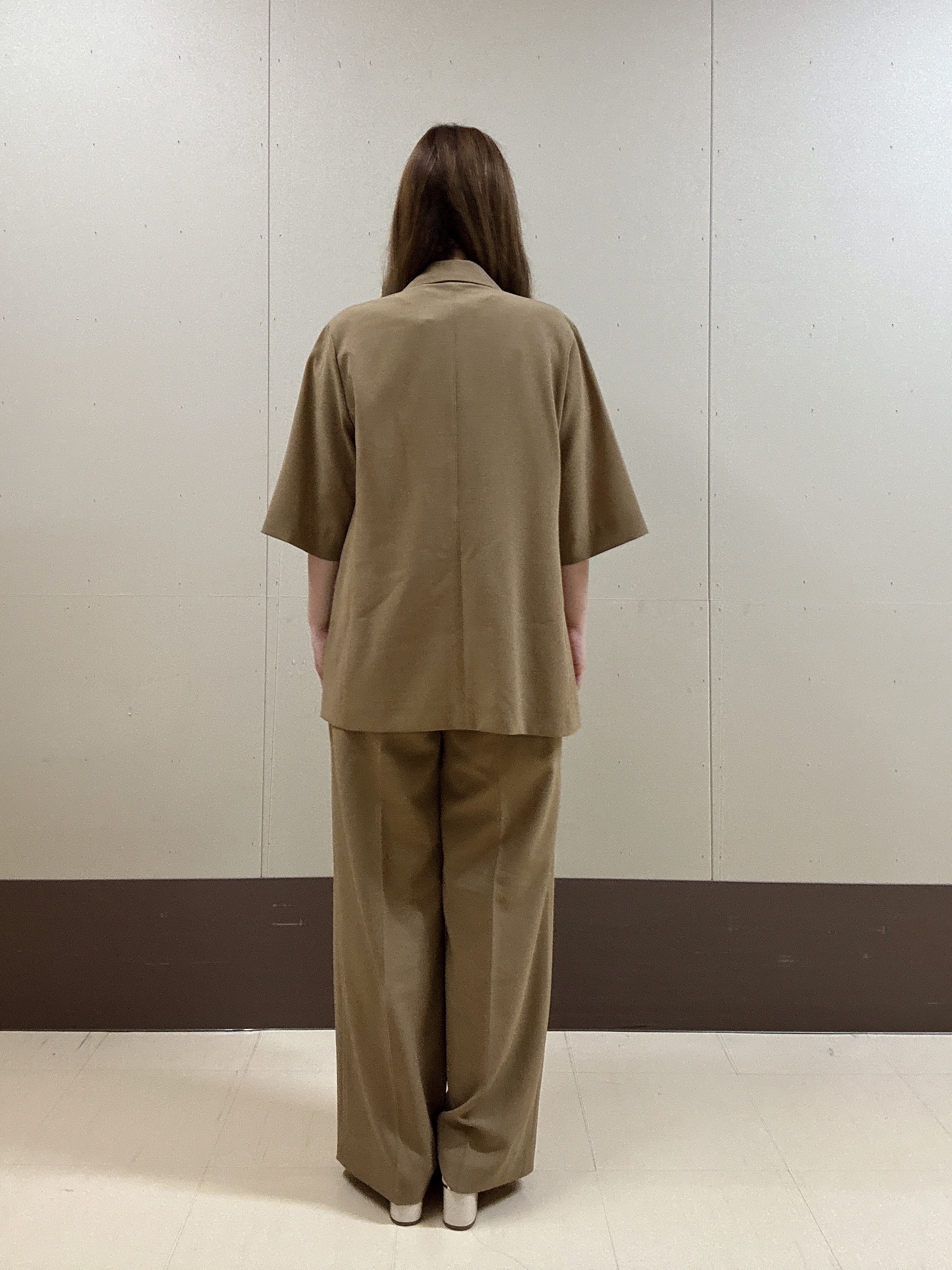 rimaさんの「UNTITLED｜【重ね着でおしゃれ見え】裾シアードッキングプルオーバー」を使ったコーディネート