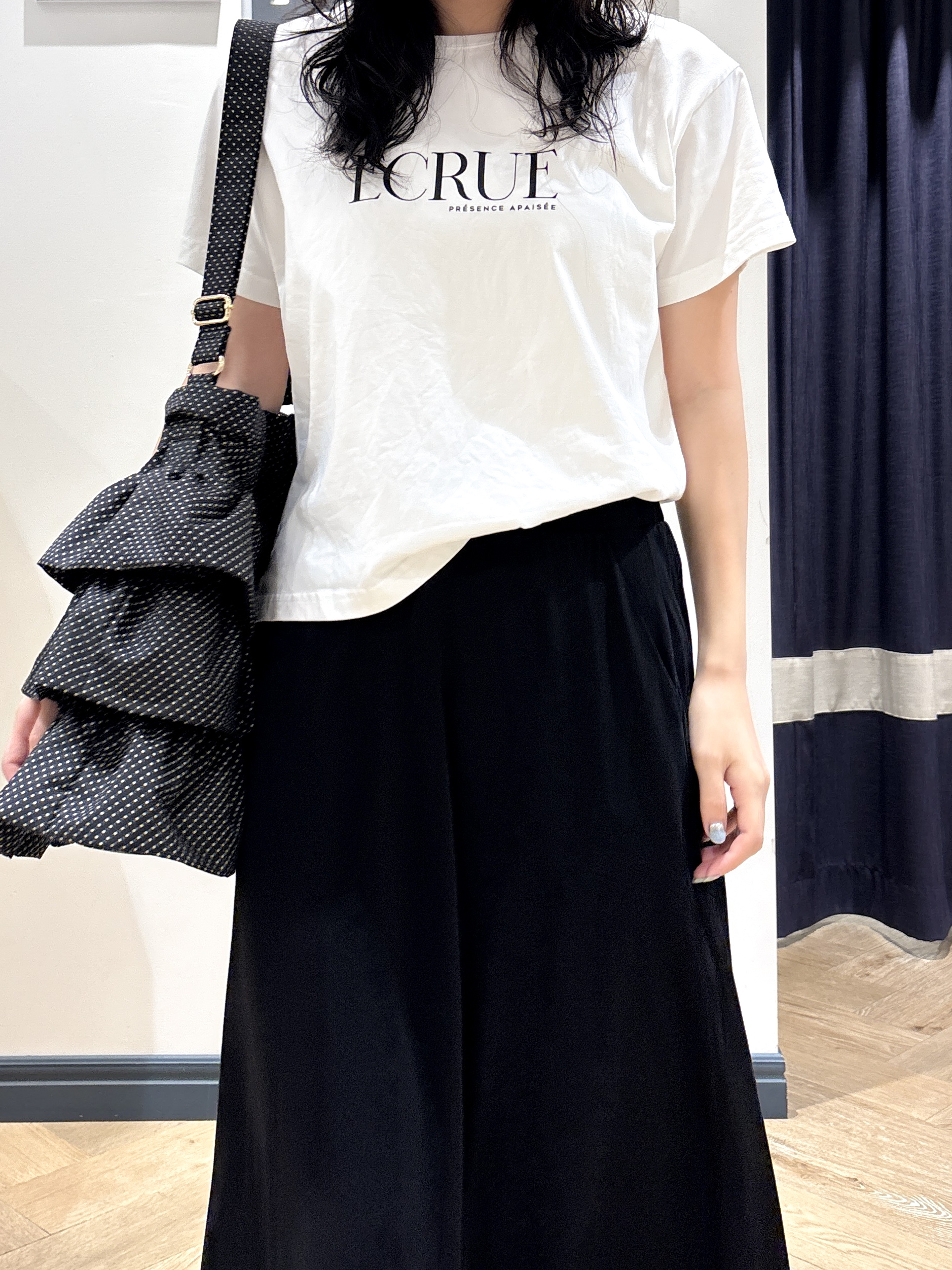 ayakaさんの「grove｜【遮熱／吸水速乾／接触冷感／UVカット】ベーシックロゴTシャツ」を使ったコーディネート