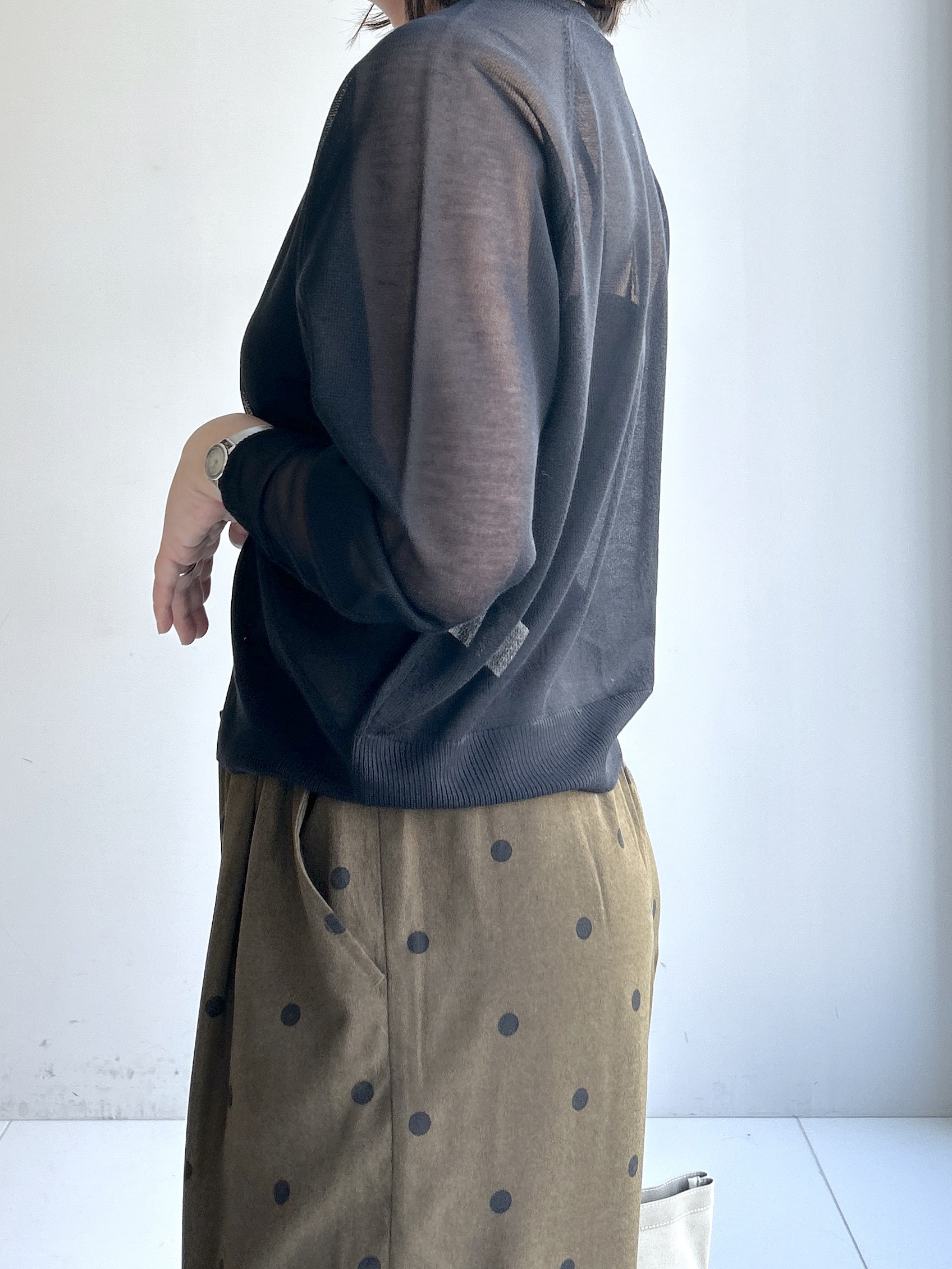 Hirokaさんの「Dessin｜お守りカーディガン -ウォッシャブル-」を使ったコーディネート
