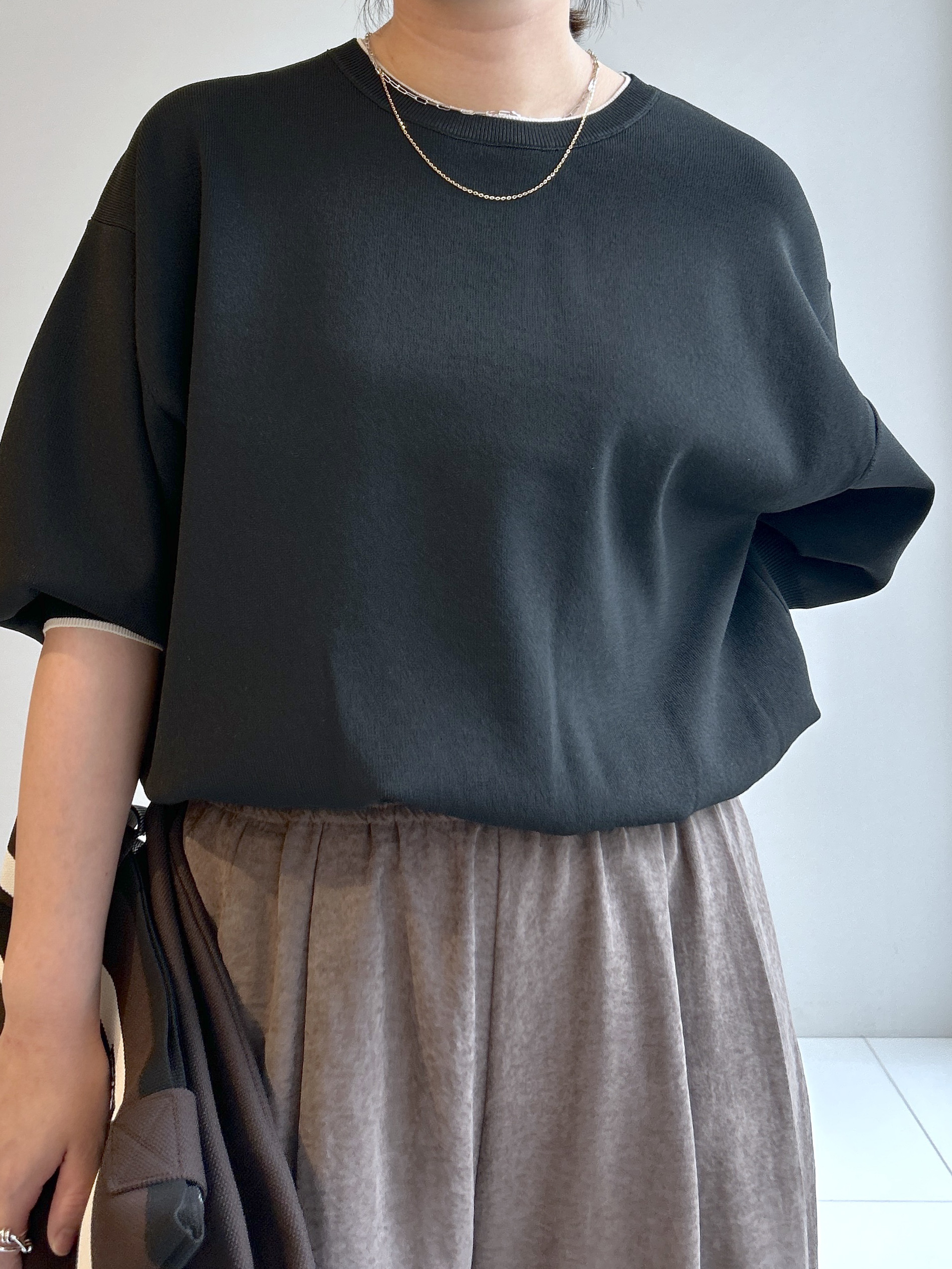 Hirokaさんの「Dessin｜ピーチタッチ タックワイドパンツ」を使ったコーディネート