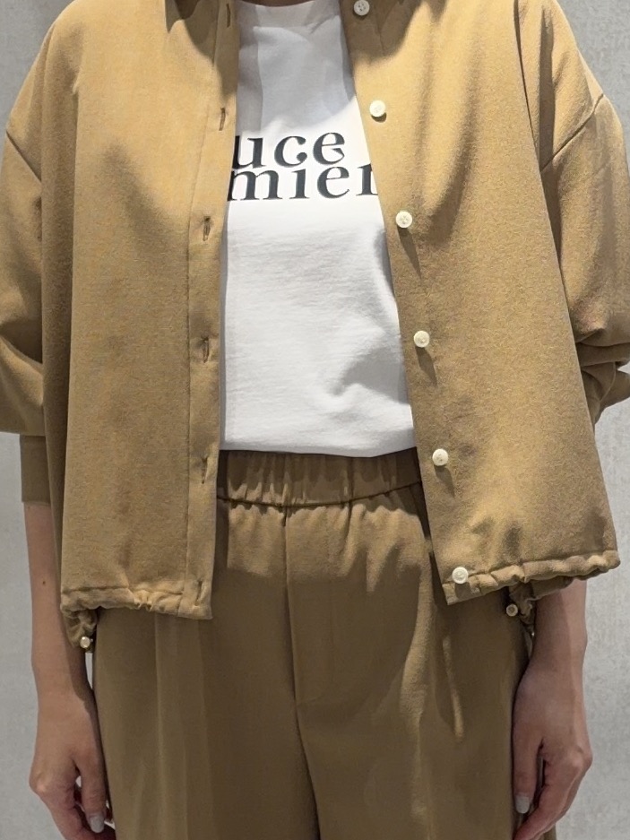 わたなべさんの「UNTITLED｜【セットアップ可/UVカット/接触冷感】エアリークールドロストシャツ」を使ったコーディネート