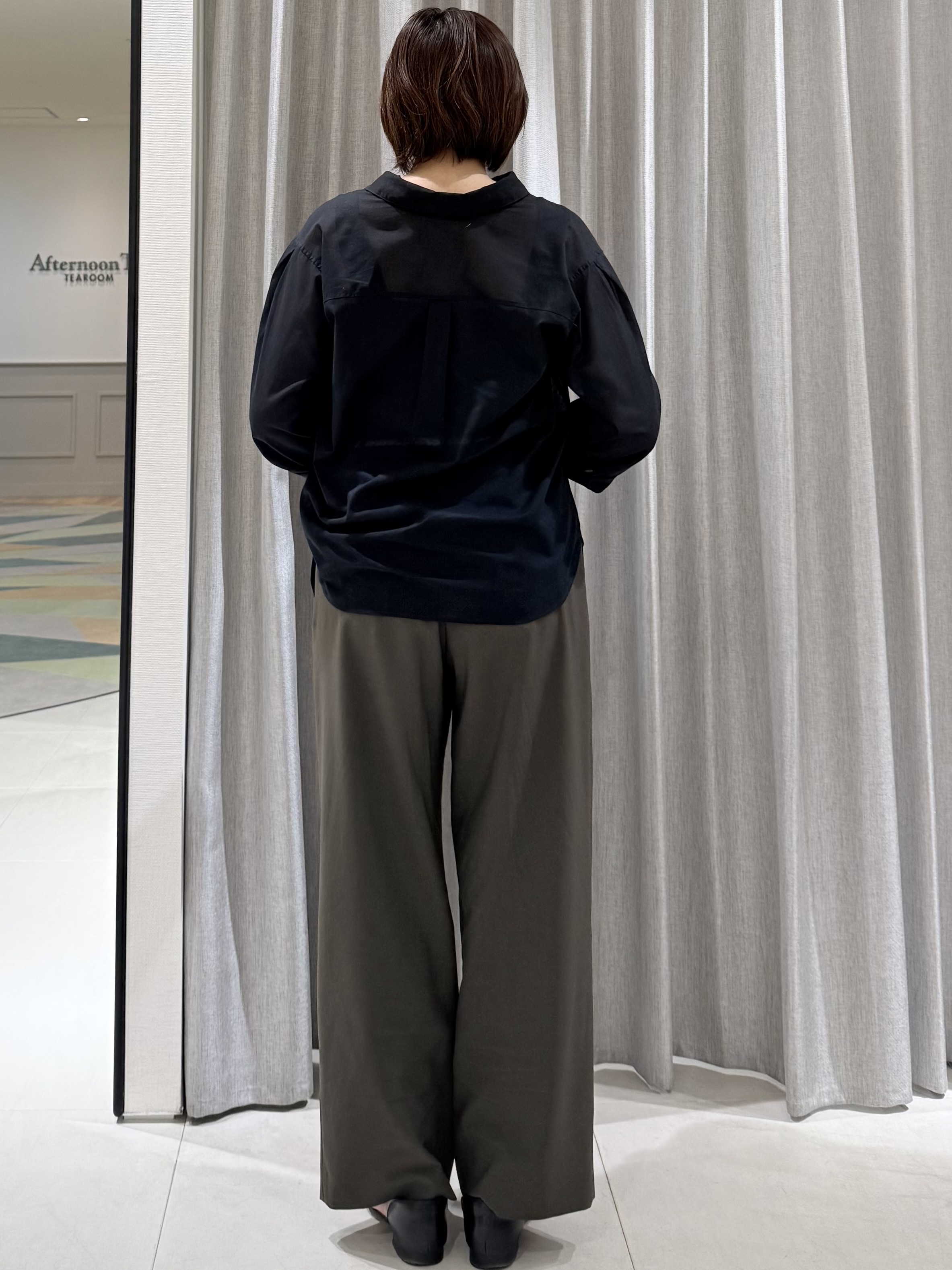 Satさんの「COUP DE CHANCE｜【手洗い可／ソフトな風合い】シアーローンシャツ」を使ったコーディネート