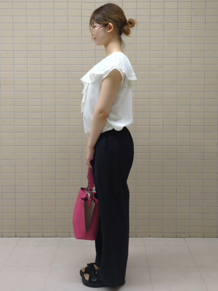 ひまりさんの「Reflect｜【手洗い可】センタープレスワイドパンツ」を使ったコーディネート