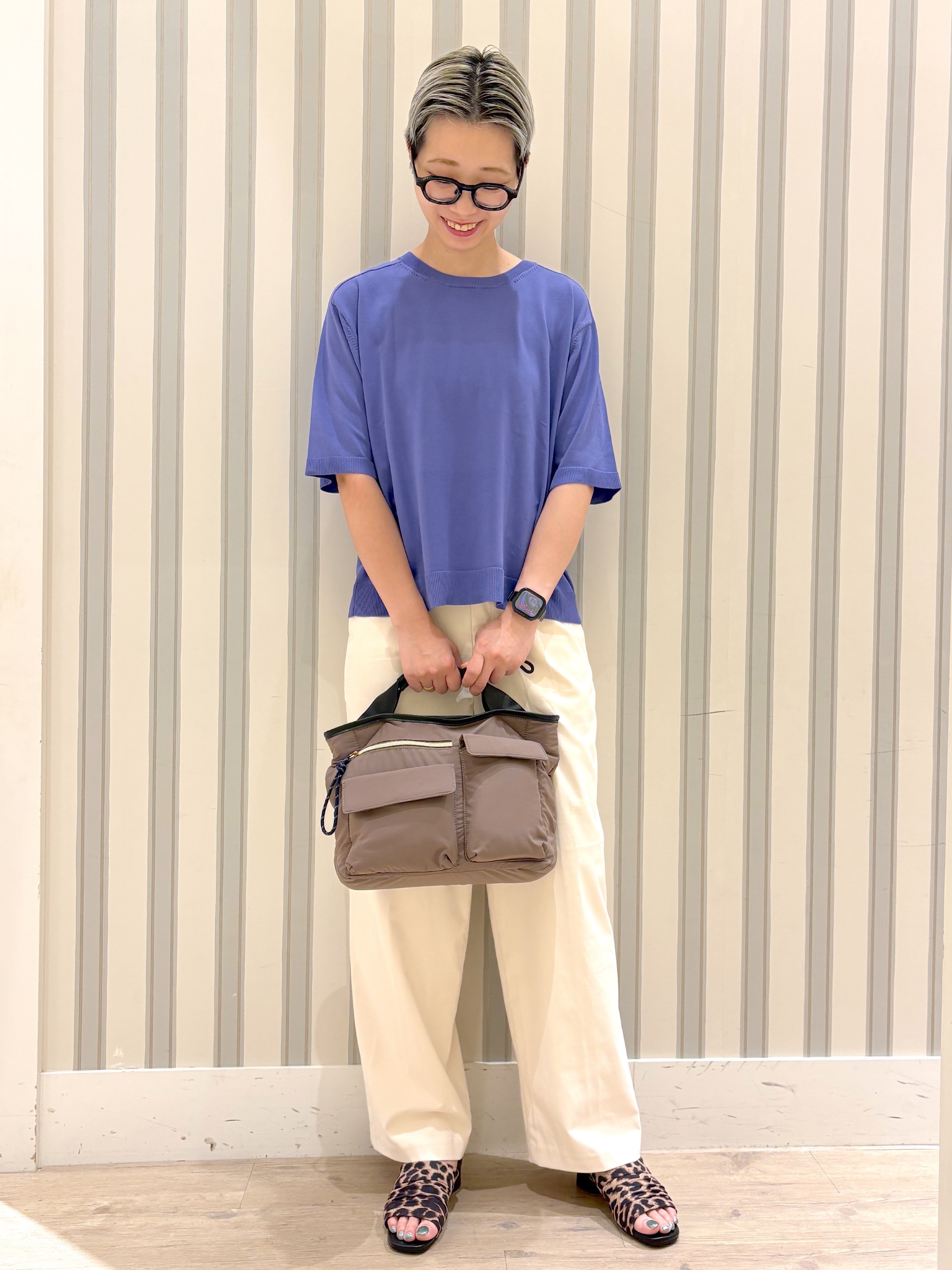  Ayumiさんの「grove｜【ひんやり・UVカット・洗濯機◎】Tシャツ感覚で着られるコットン混ニット」を使ったコーディネート
