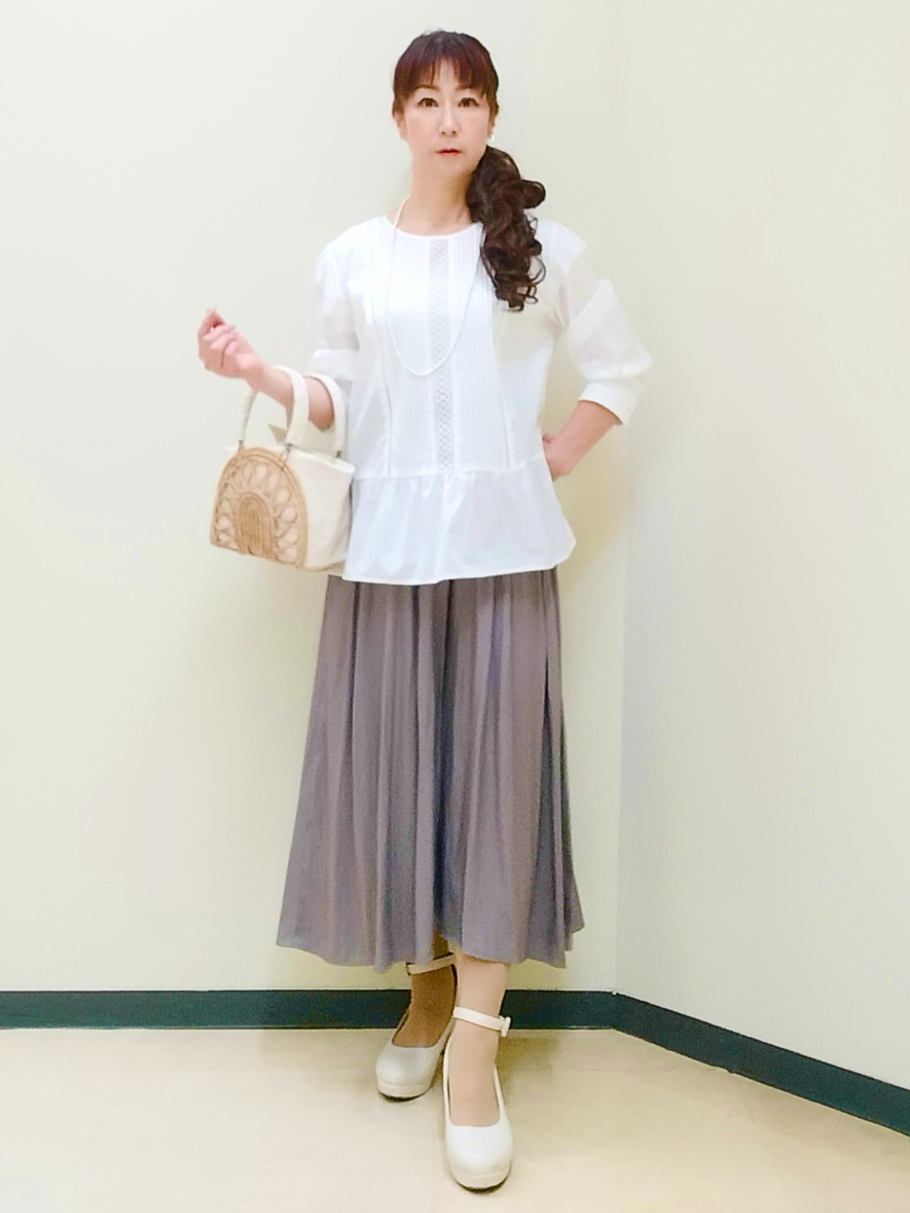 花さんの「Reflect｜【手洗い可】ピンタックレースブラウス」を使ったコーディネート