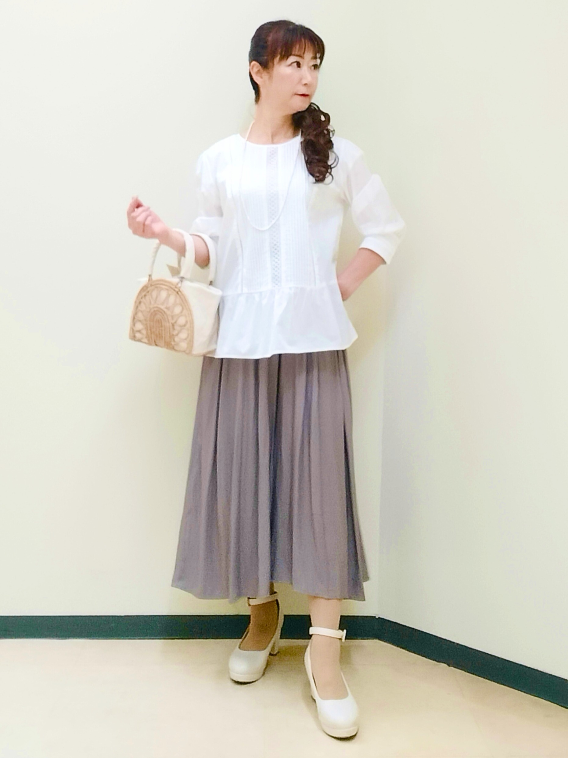 花さんの「Reflect｜【手洗い可】ピンタックレースブラウス」を使ったコーディネート