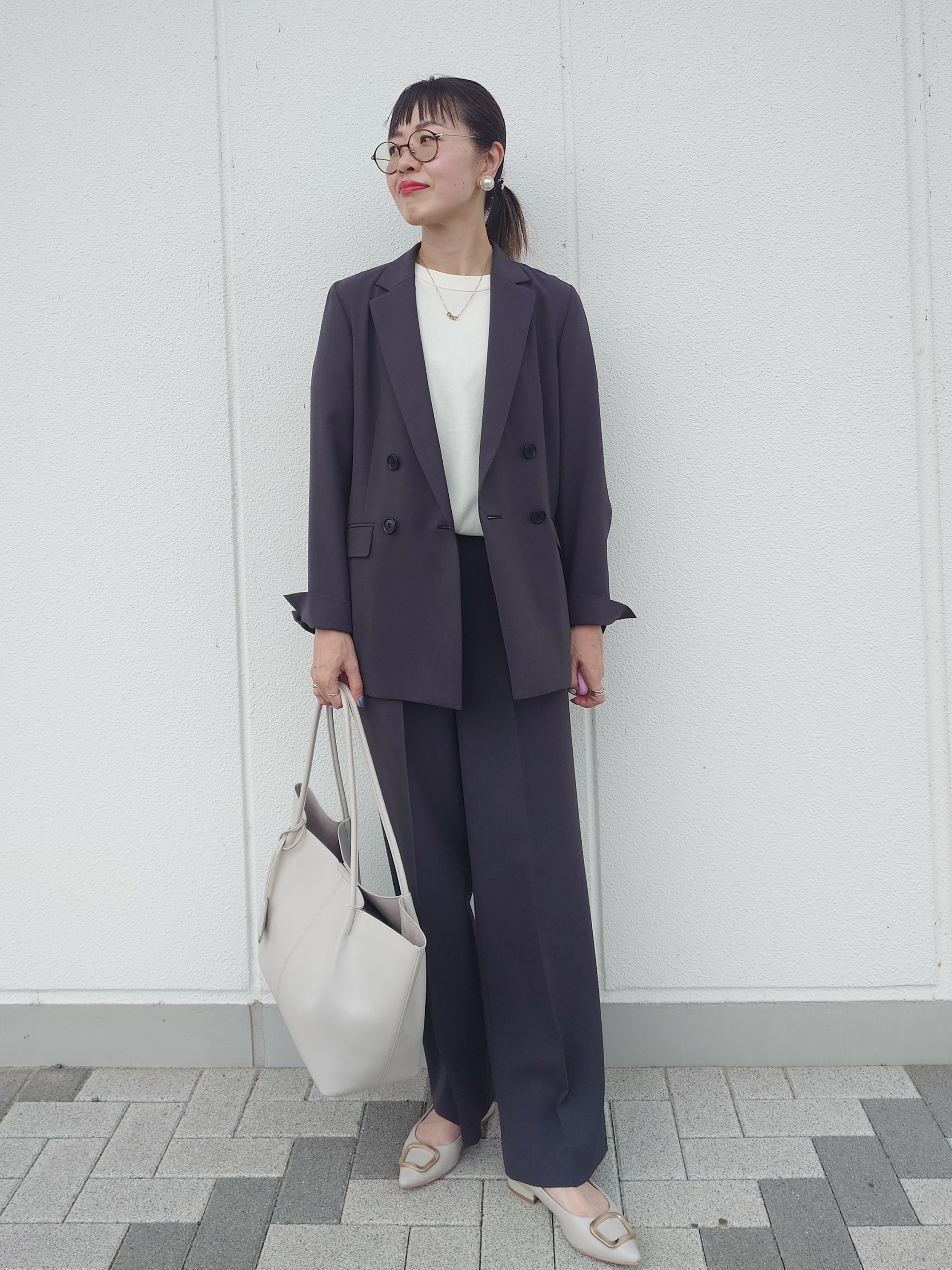 MUTSUKOさんの「UNTITLED｜【新色追加/セットアップ可】エアリー ダブルブレストジャケット」を使ったコーディネート
