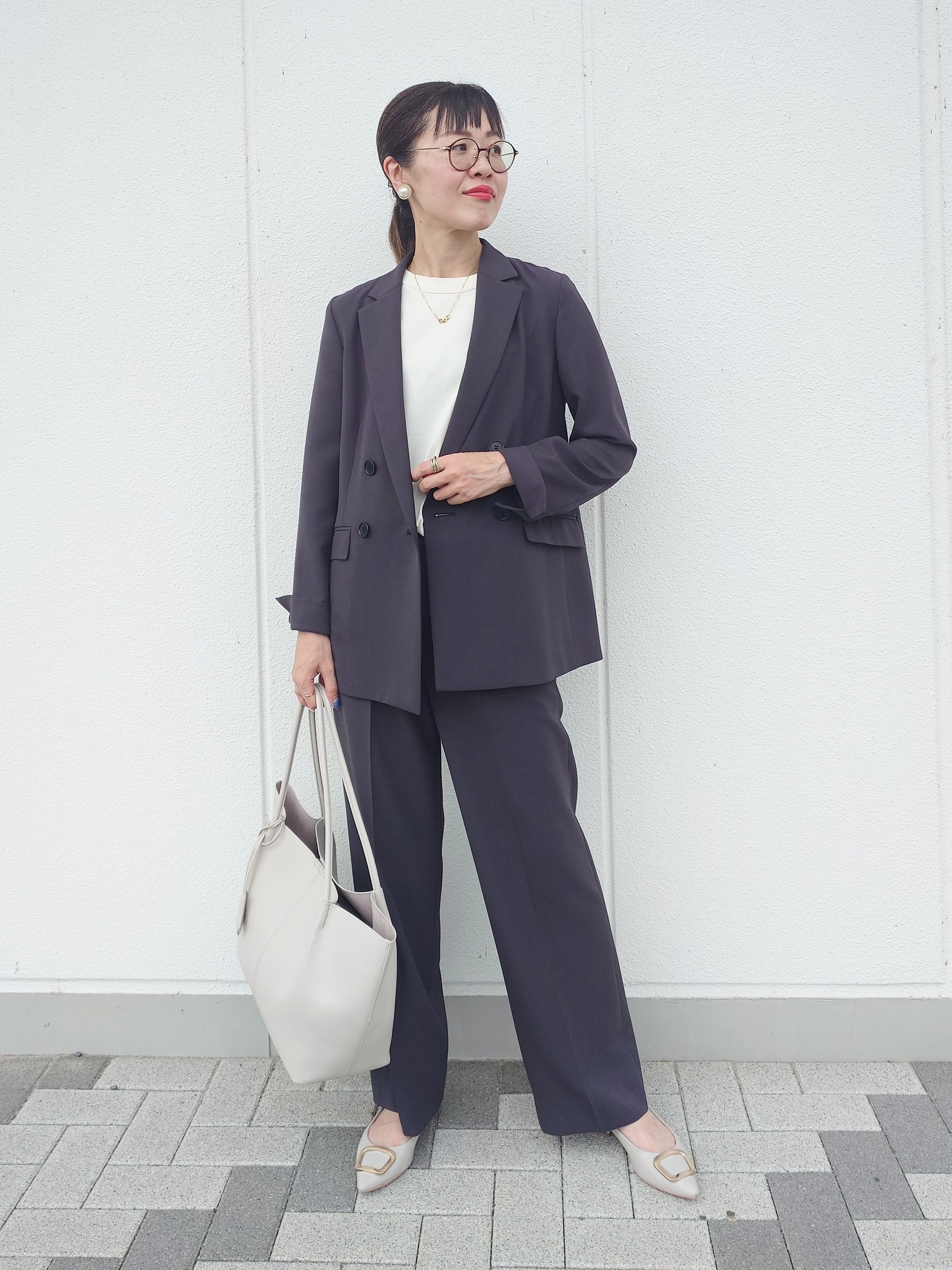 MUTSUKOさんの「UNTITLED｜【新色追加/セットアップ可】エアリー ダブルブレストジャケット」を使ったコーディネート