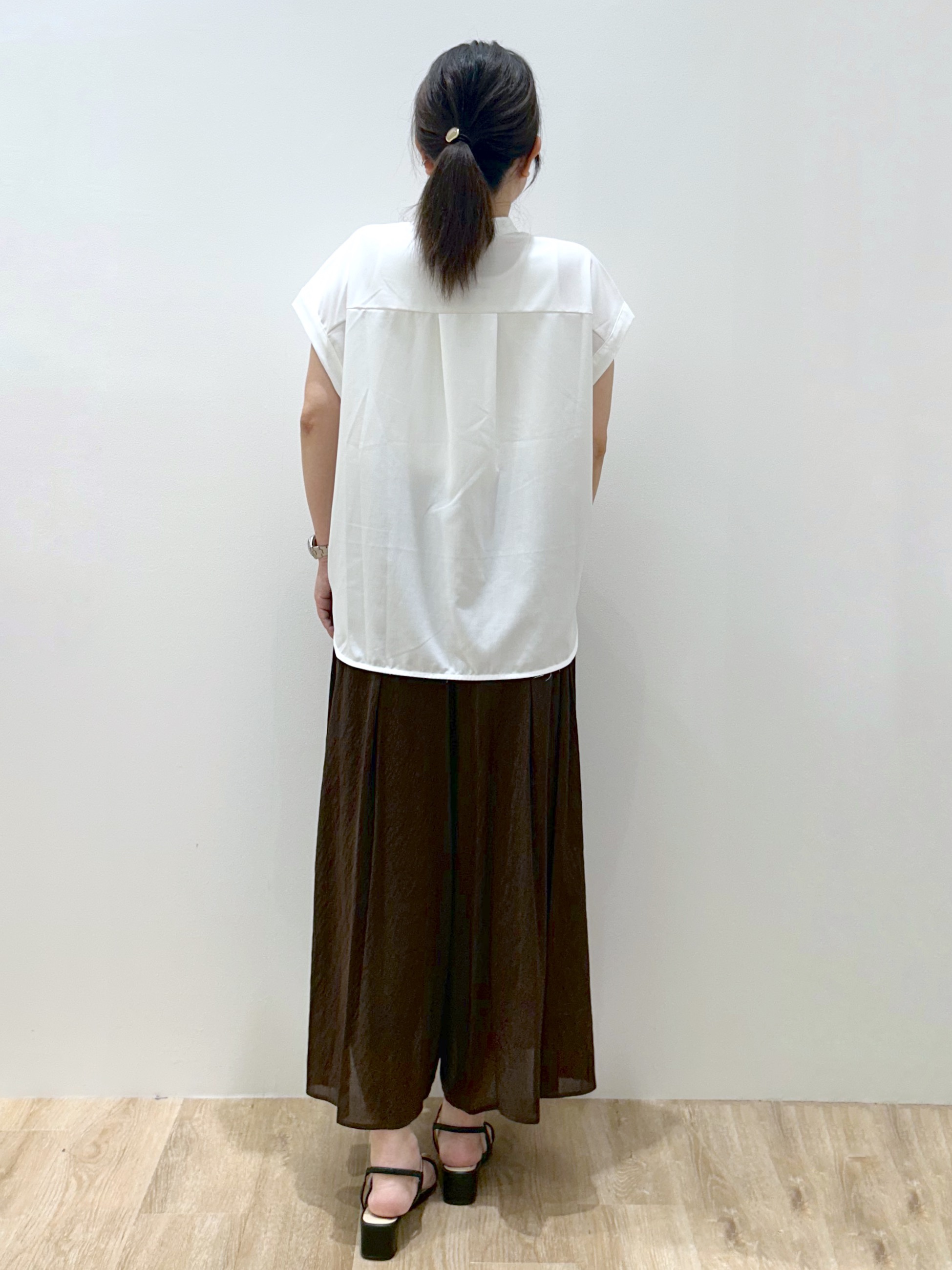 ひろみさんの「OPAQUE.CLIP｜フロントレースブラウス【洗濯機OK】」を使ったコーディネート