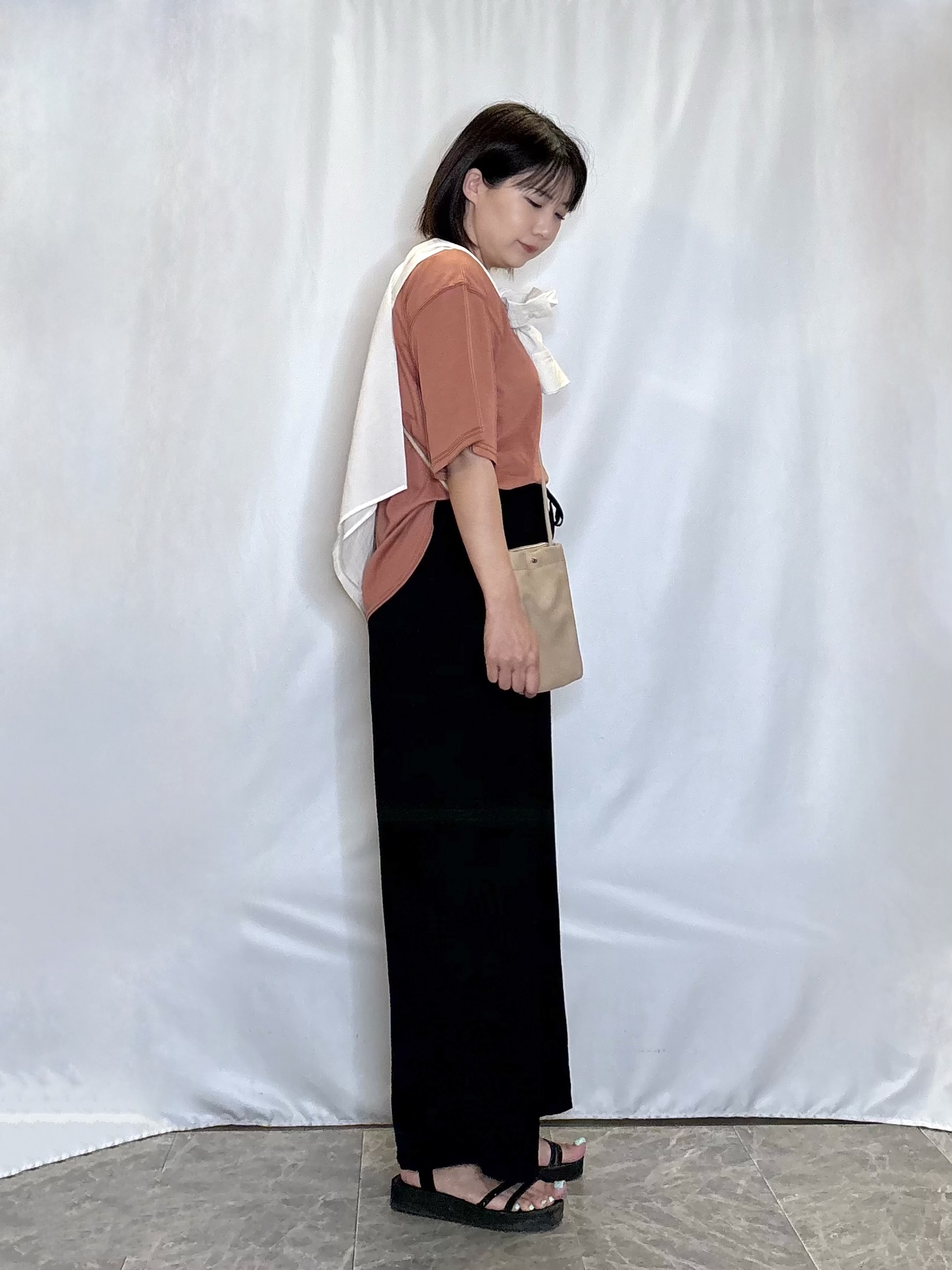 ネリさんの「SHOO･LA･RUE｜【通気性〇/S-LL/洗濯機可】レギュラーカラーシャツ」を使ったコーディネート
