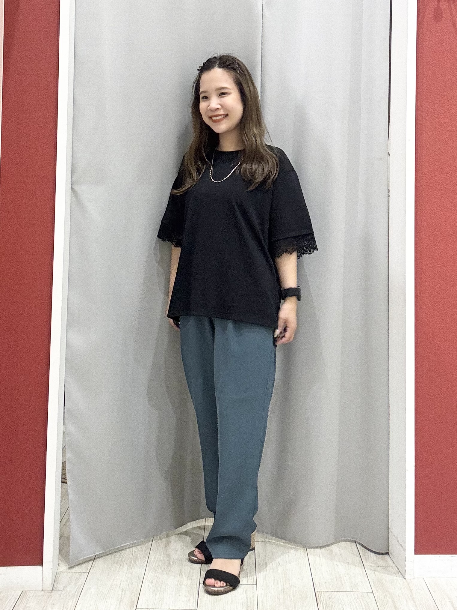 shioさんの「SHOO･LA･RUE｜【ひんやり/UV/S-LL】柄アソート お袖レースTシャツ」を使ったコーディネート