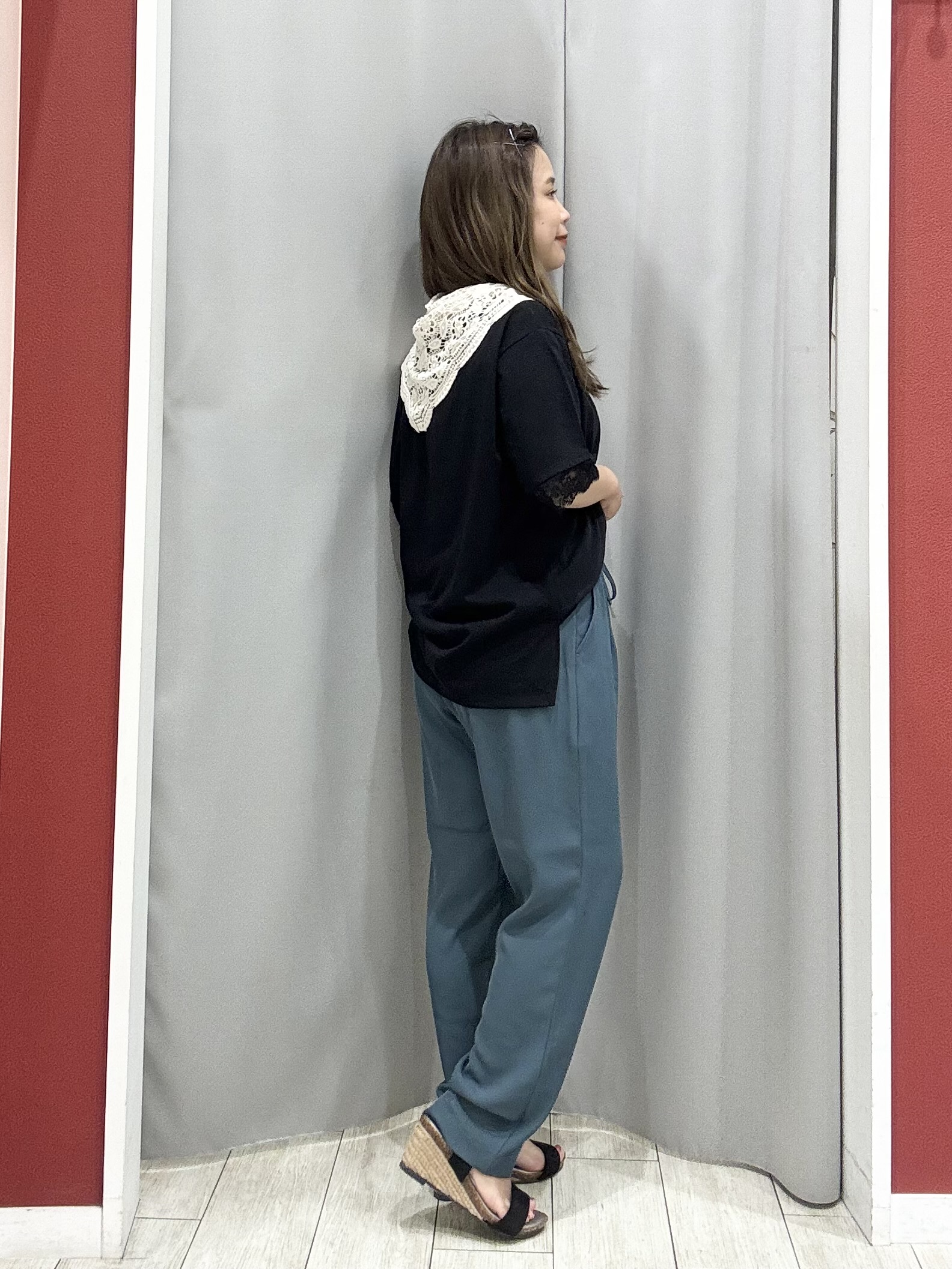 shioさんの「SHOO･LA･RUE｜【ひんやり/UV/S-LL】柄アソート お袖レースTシャツ」を使ったコーディネート