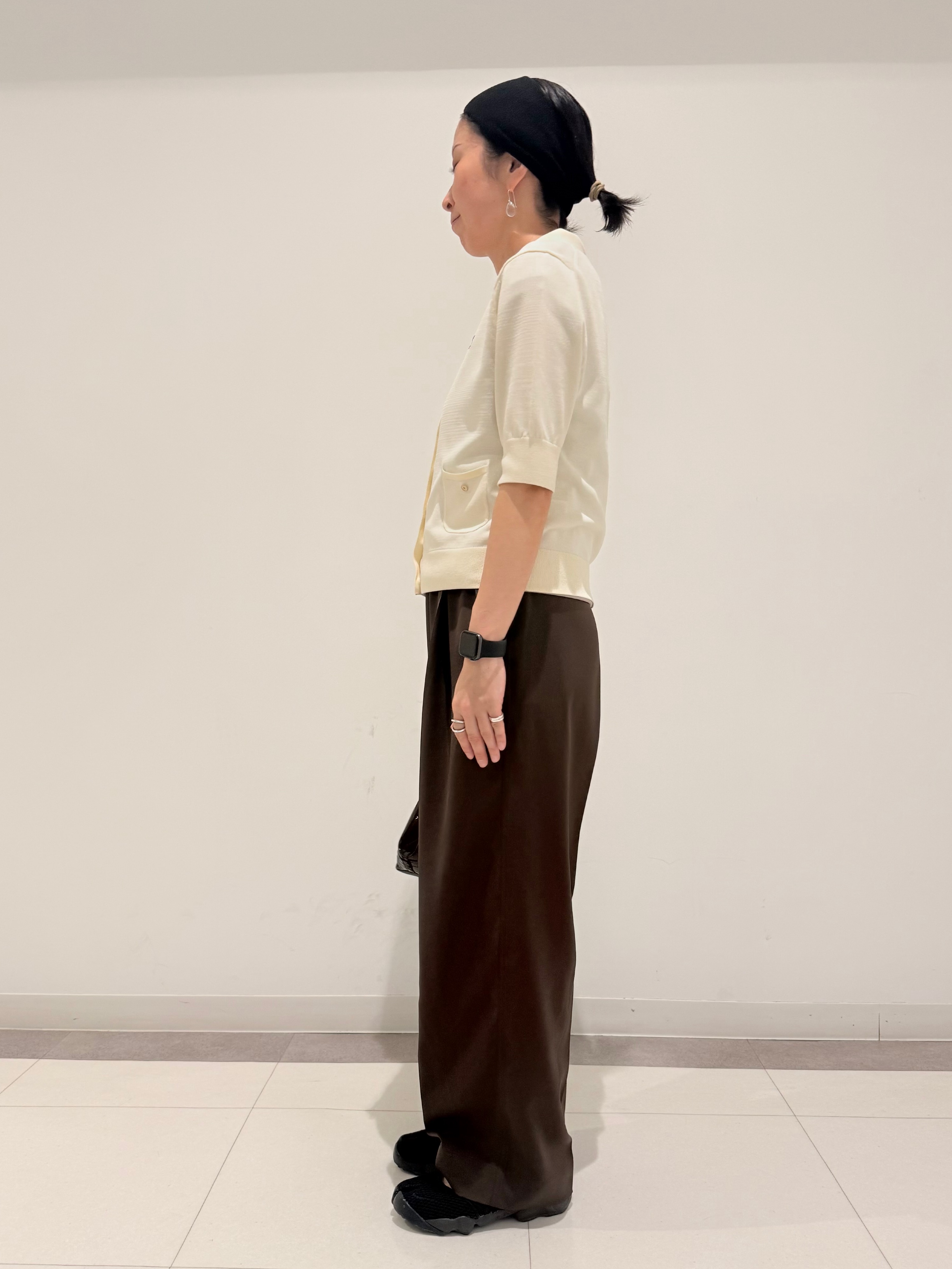 MIYAKAWAさんの「DRESSTERIOR｜UV接触冷感シアーカーディガン」を使ったコーディネート
