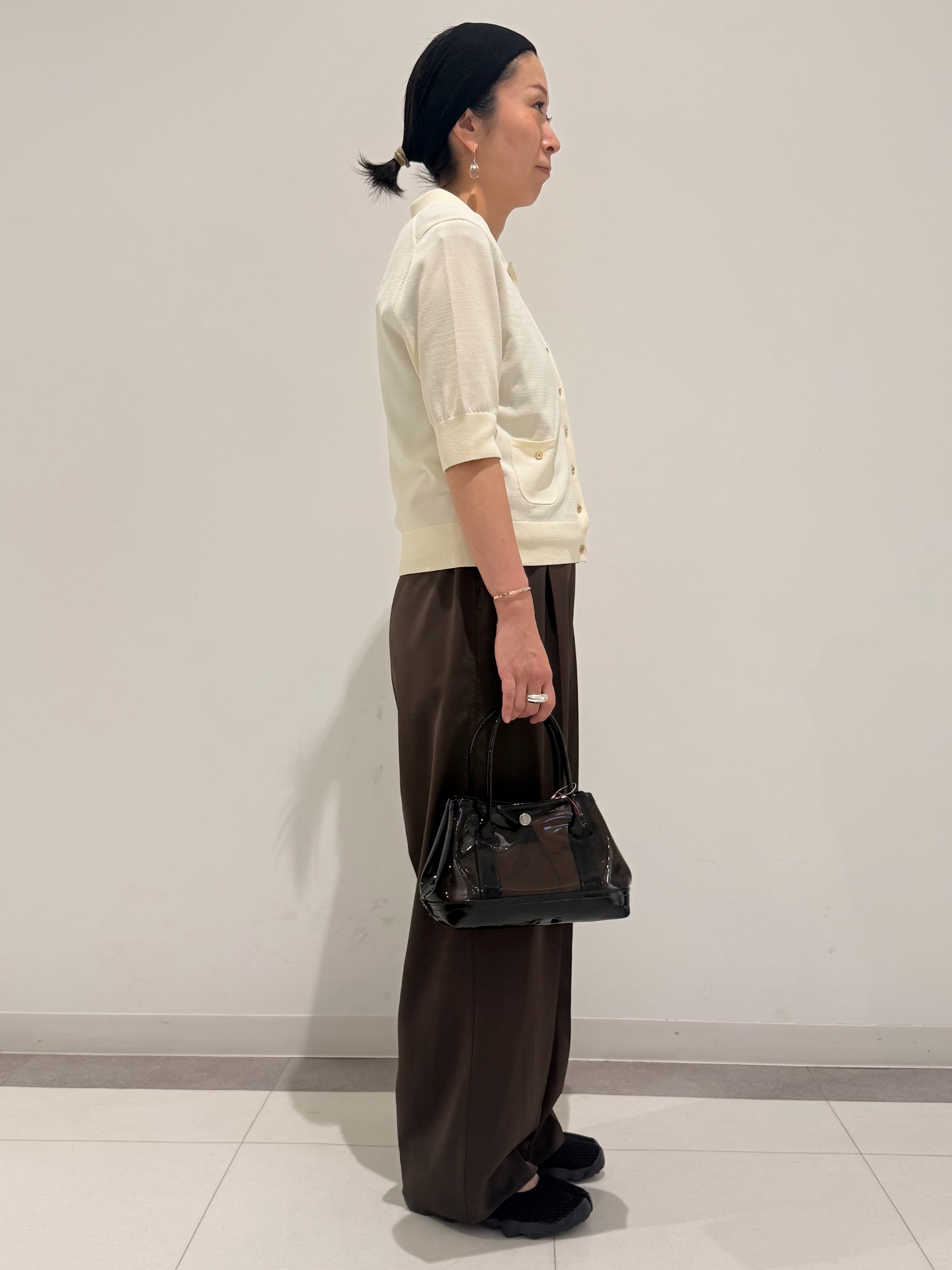 MIYAKAWAさんの「DRESSTERIOR｜UV接触冷感シアーカーディガン」を使ったコーディネート