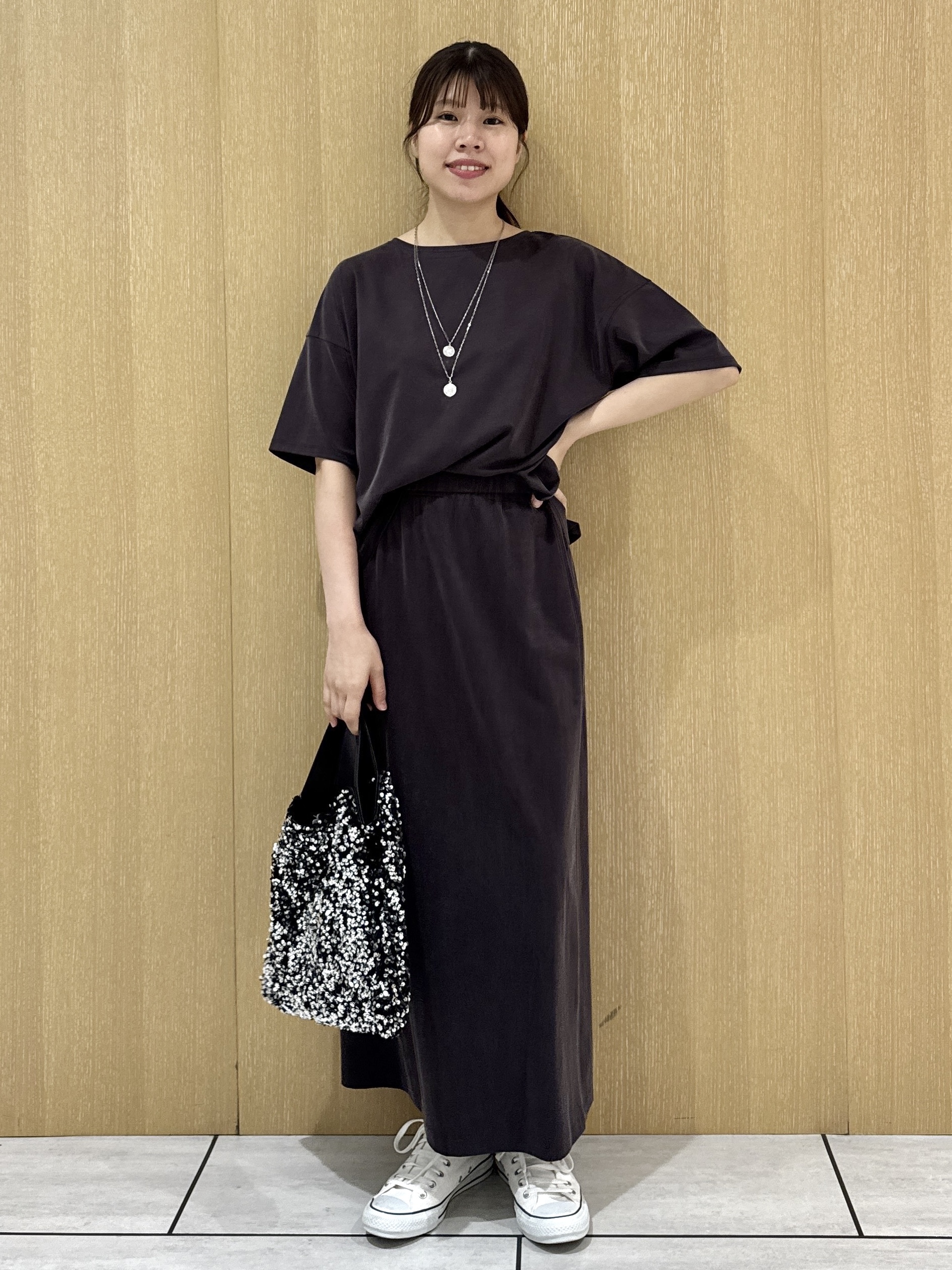 nanaさんの「UNTITLED｜【セットアップ可/接触冷感】ヴィンテージライクドルマンカットソー」を使ったコーディネート