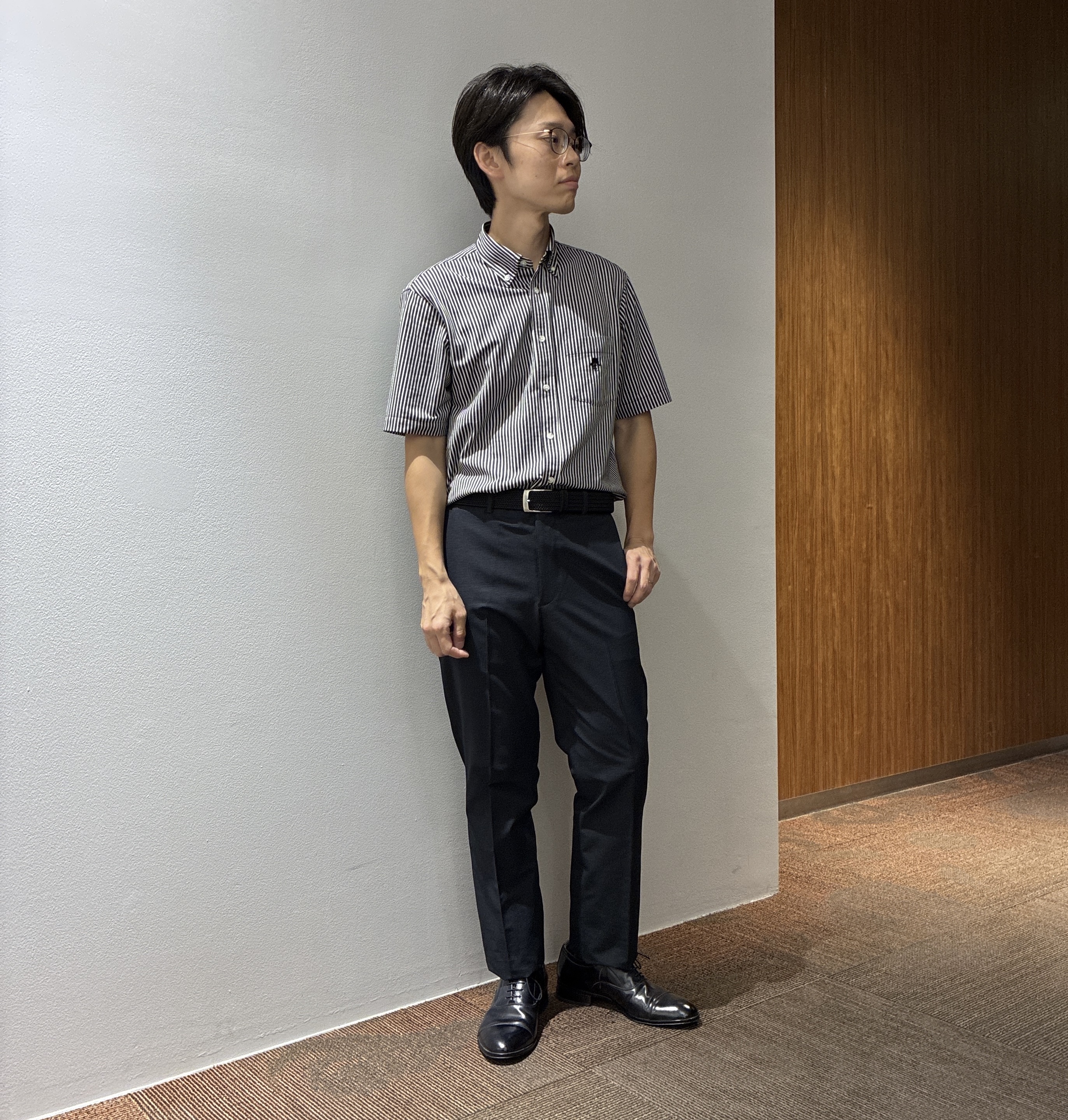 わいずみさんの「TAKEO KIKUCHI｜【抗菌防臭】COOL DOTS（R）ドビープリント ジャケット」を使ったコーディネート