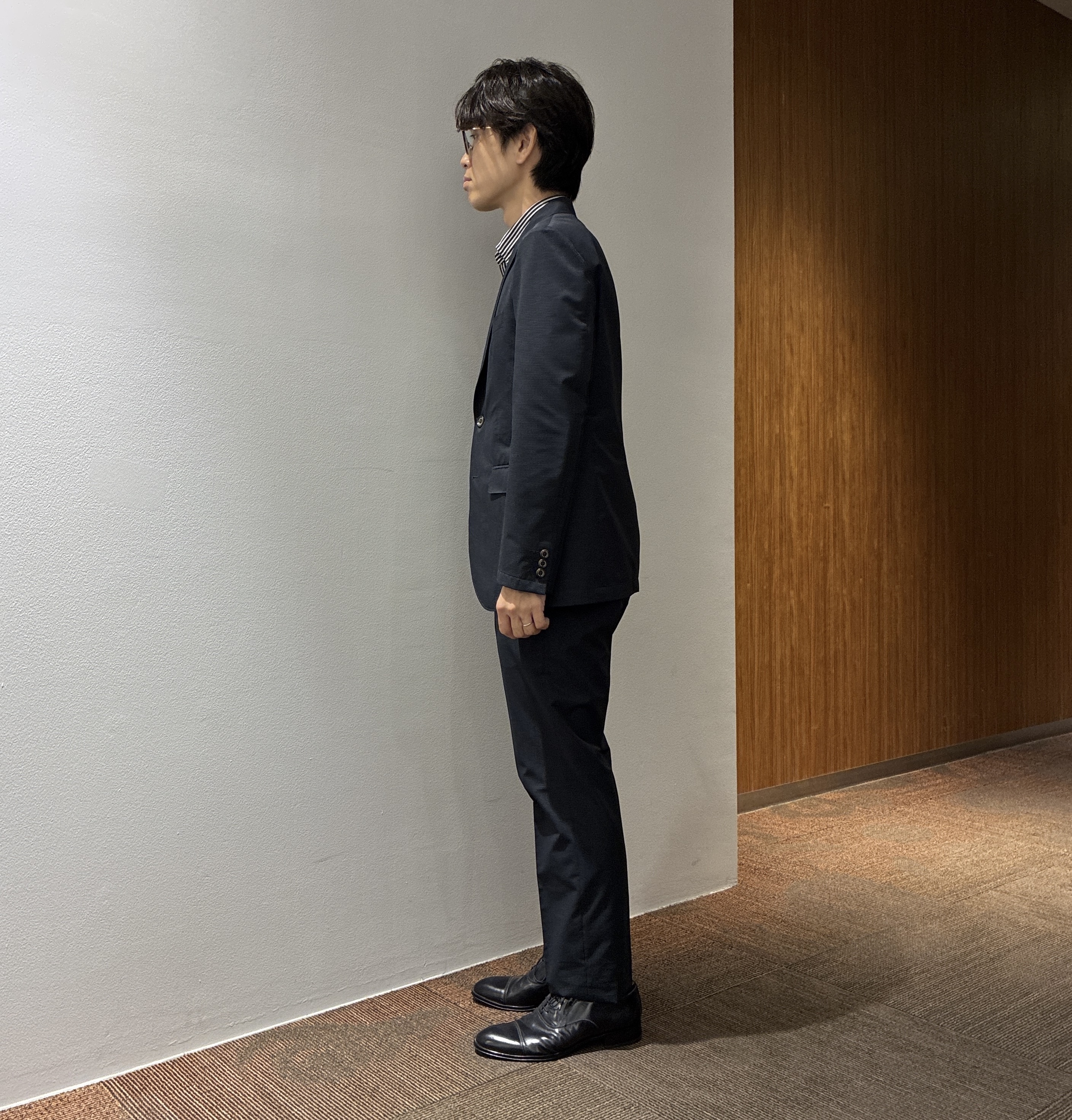 わいずみさんの「TAKEO KIKUCHI｜【抗菌防臭】COOL DOTS（R）ドビープリント ジャケット」を使ったコーディネート