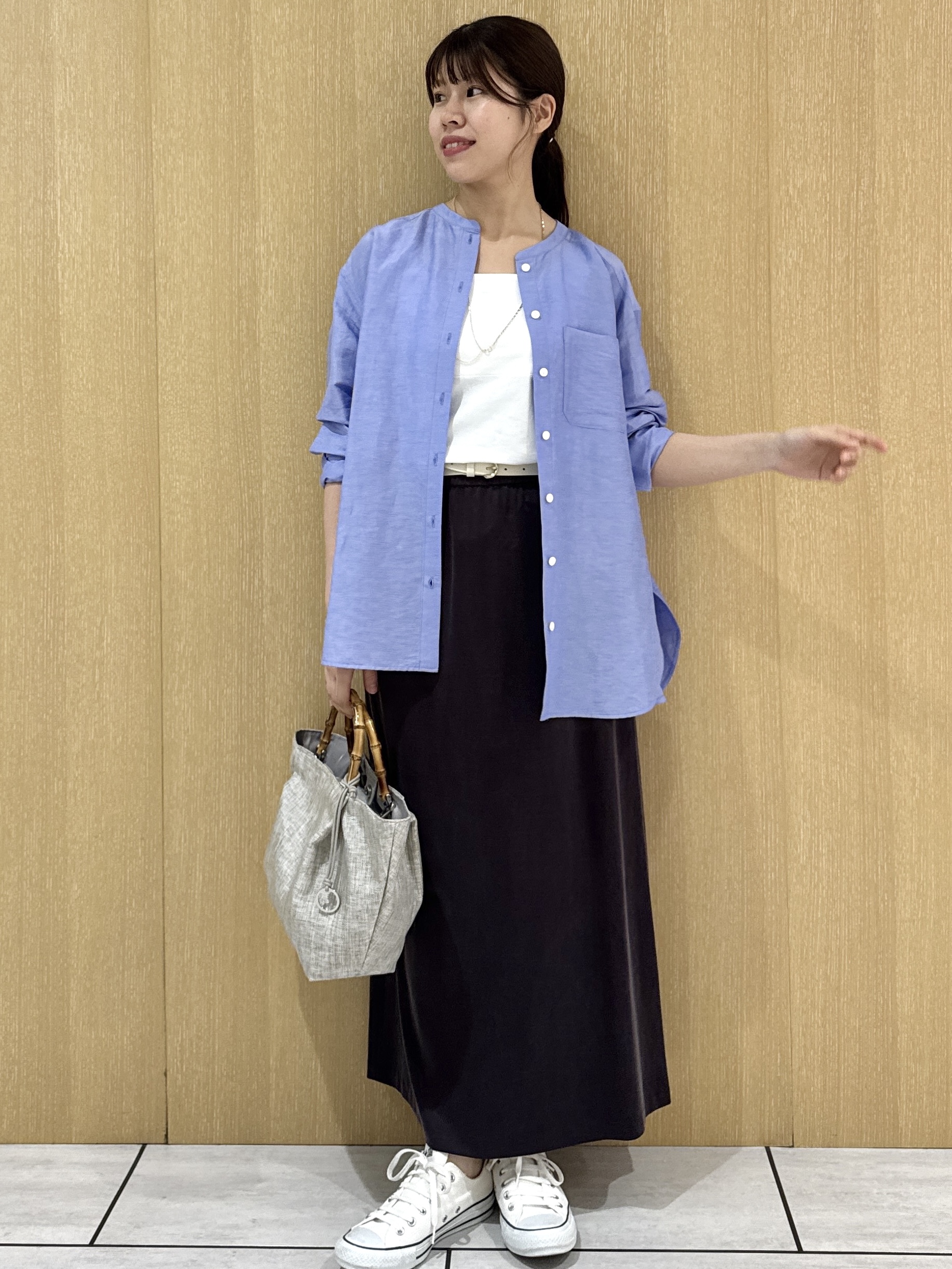 nanaさんの「UNTITLED｜リネンミックスバンドカラーシャツ」を使ったコーディネート