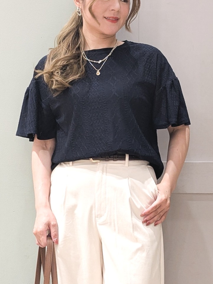 kuwawaさんの「grove｜アイレットレースカットソー」を使ったコーディネート