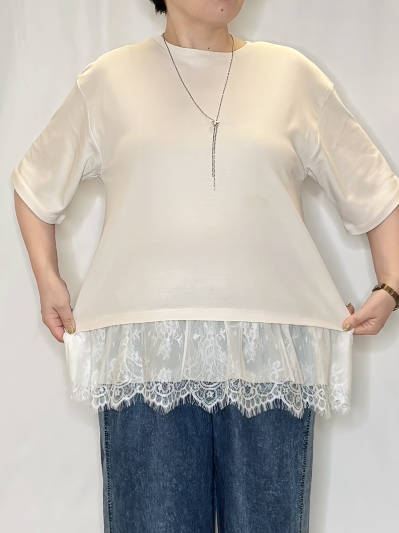 たみさんの「SHOO･LA･RUE｜ひんやり裾レースTシャツ」を使ったコーディネート