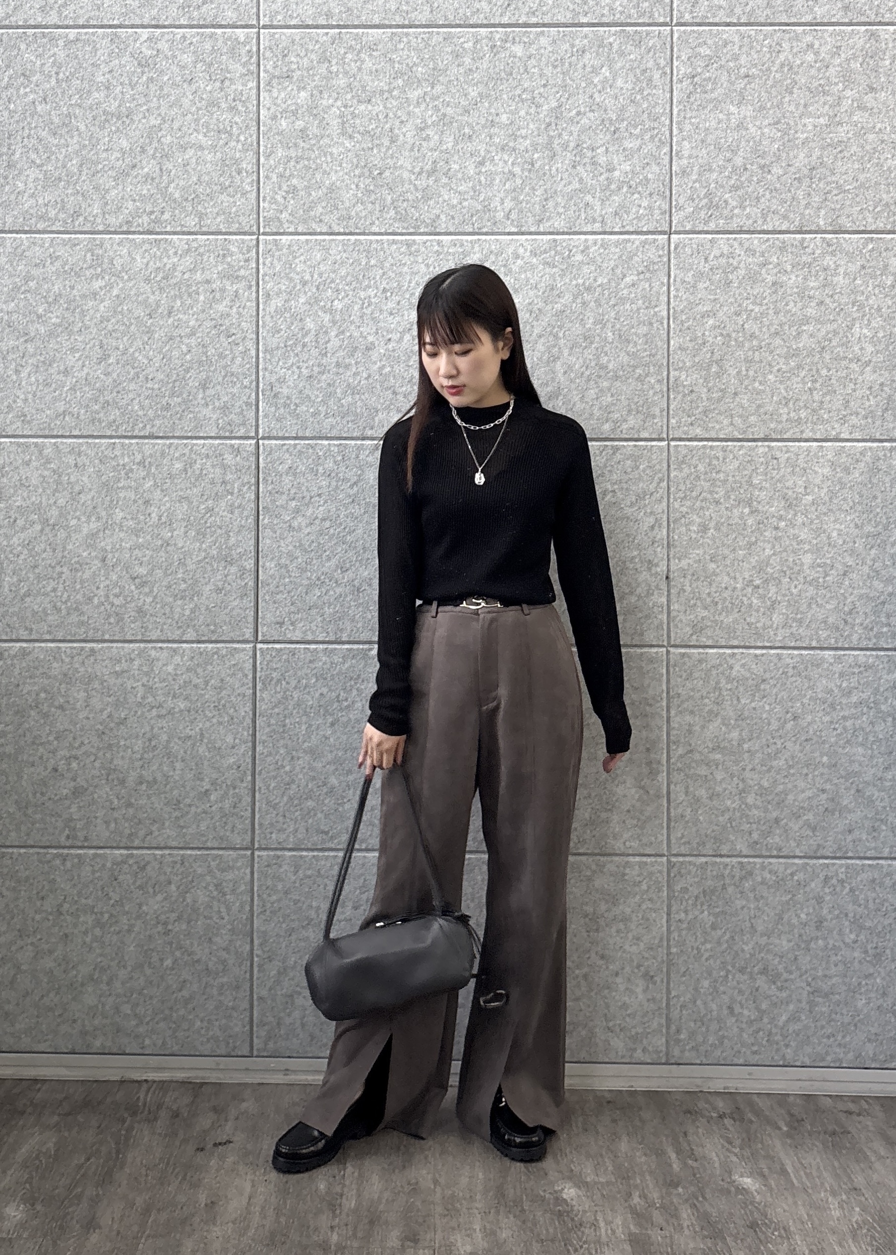 Renoさんの「INDIVI｜メタルペンダントネックレス」を使ったコーディネート