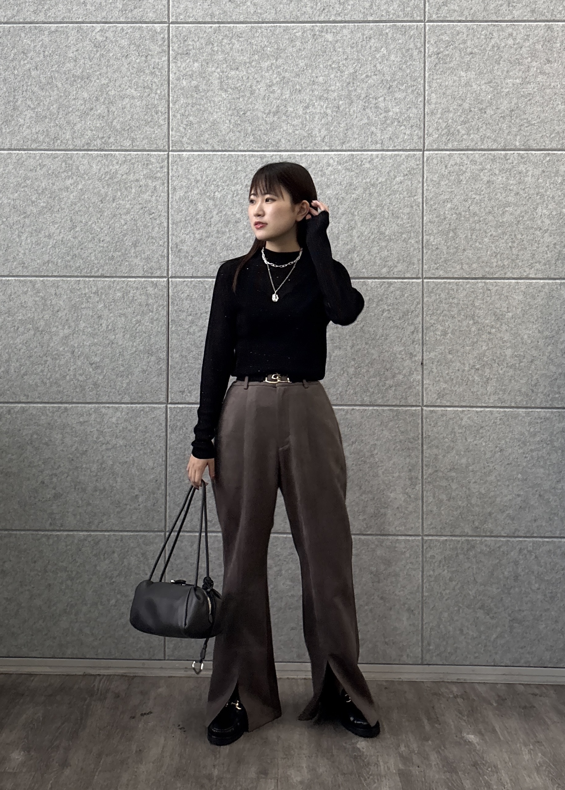 Renoさんの「INDIVI｜メタルペンダントネックレス」を使ったコーディネート