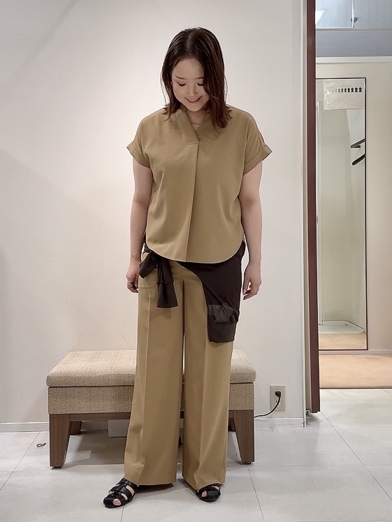 YUIさんの「UNTITLED｜【7色展開/ゆったり/ショート丈】シアートリコットカーディガン」を使ったコーディネート