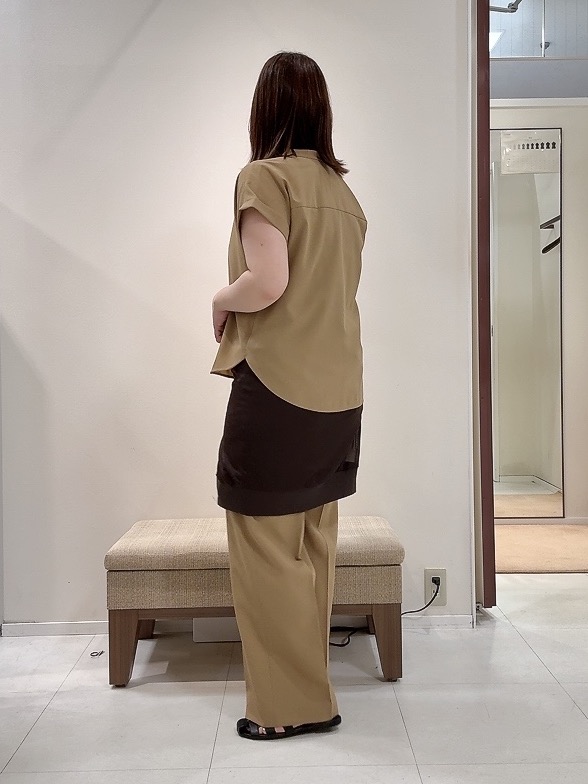 YUIさんの「UNTITLED｜【7色展開/ゆったり/ショート丈】シアートリコットカーディガン」を使ったコーディネート