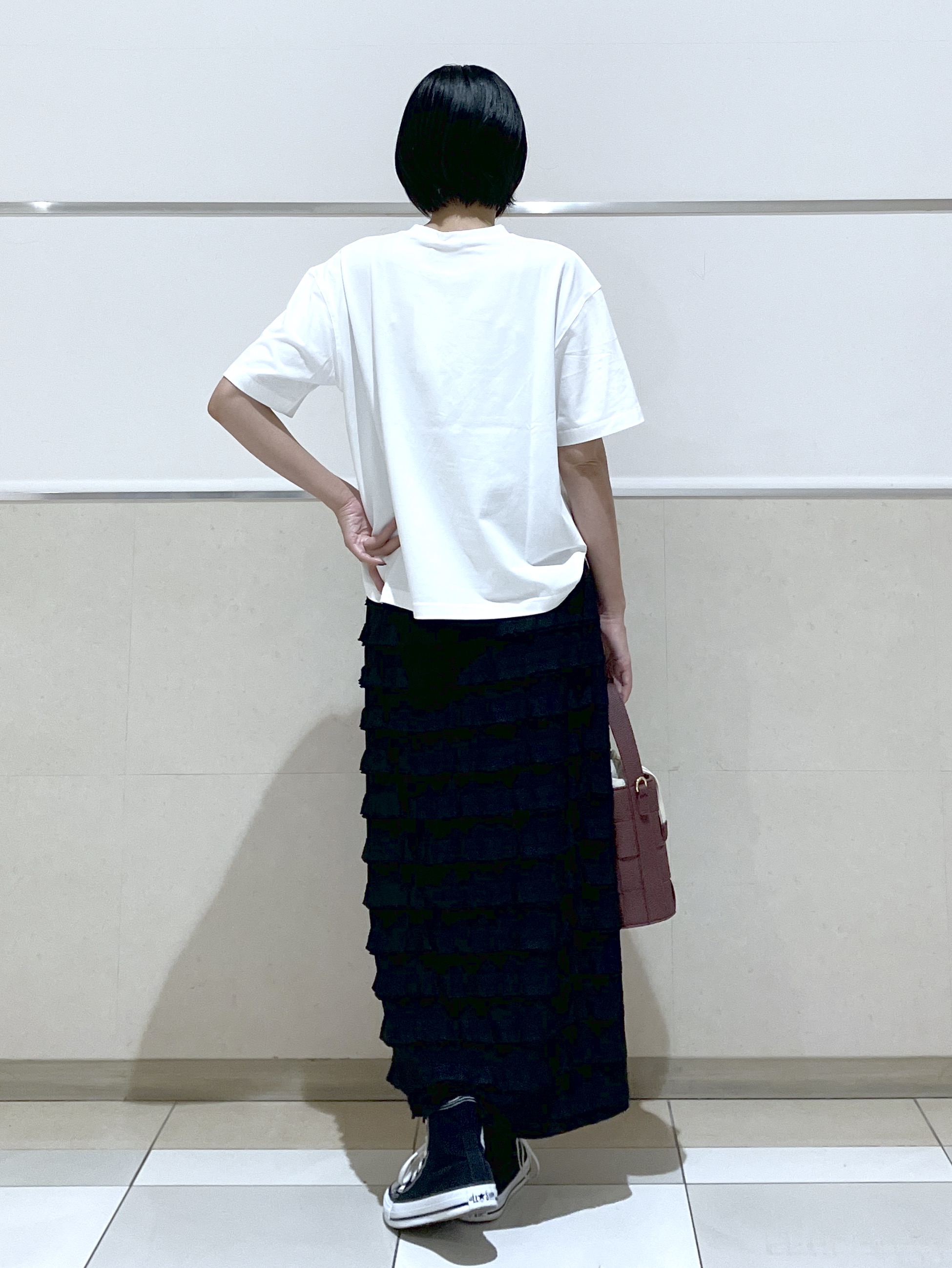 eriko さんの「Dessin｜グラフィックデザイン Tシャツ」を使ったコーディネート