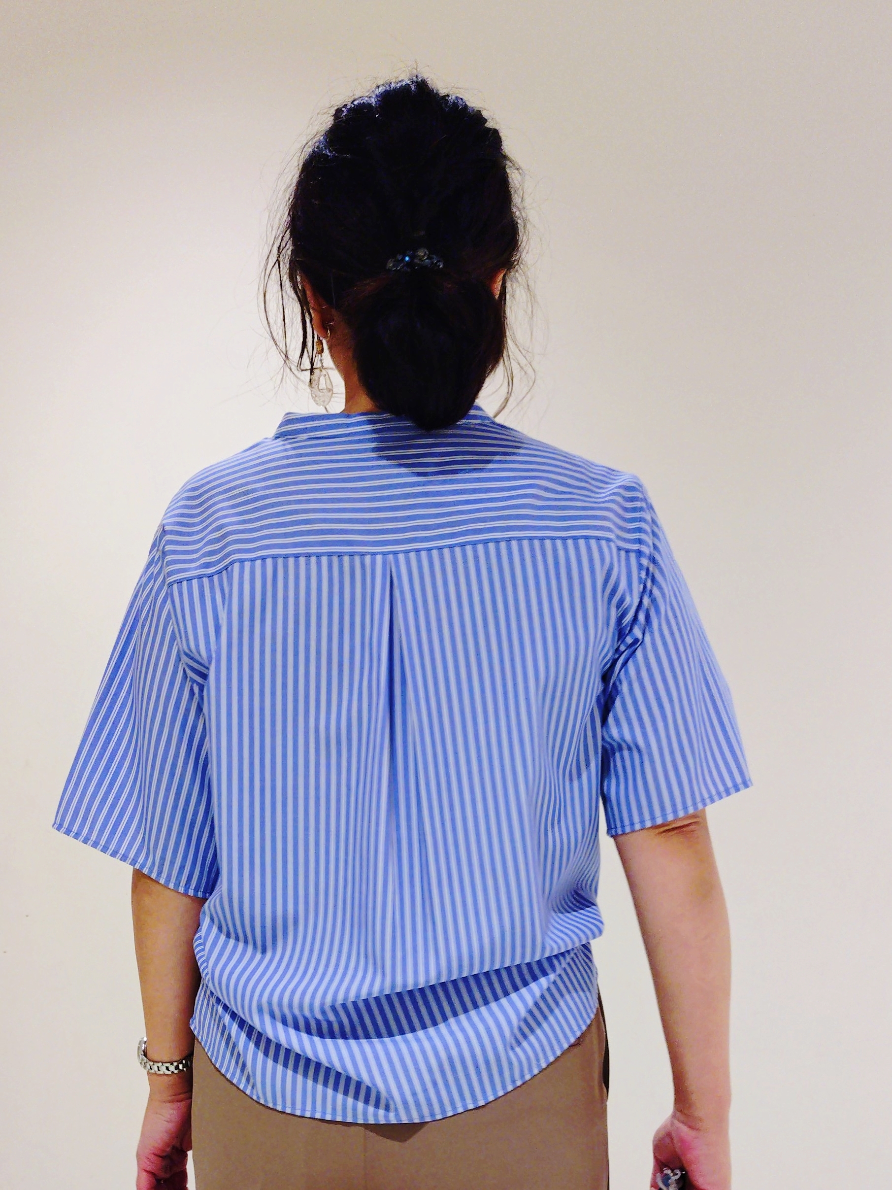 TOMOMIさんの「INDIVI｜【新作登場！着る日傘】 ワイドストレートパンツ」を使ったコーディネート
