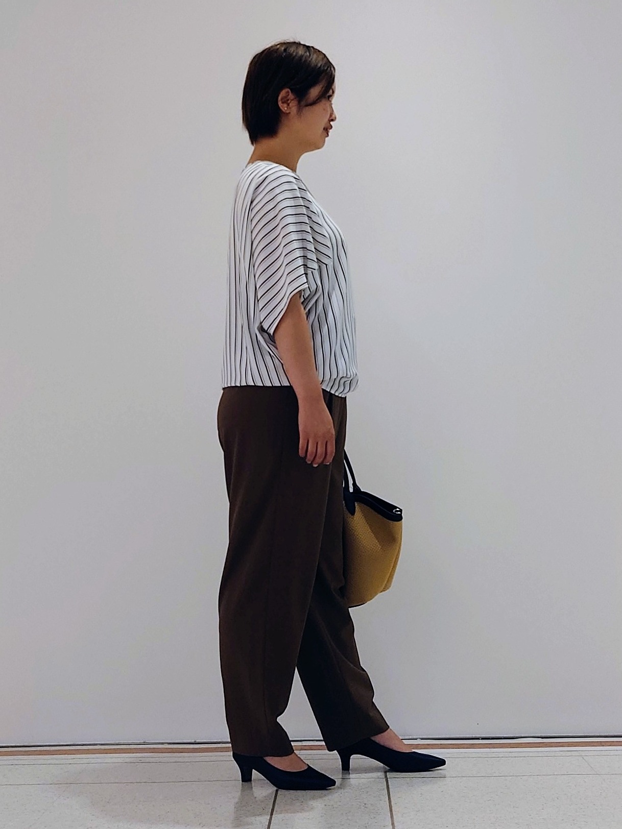 gissyさんの「INDIVI｜【着る日傘】イージーテーパードパンツ」を使ったコーディネート